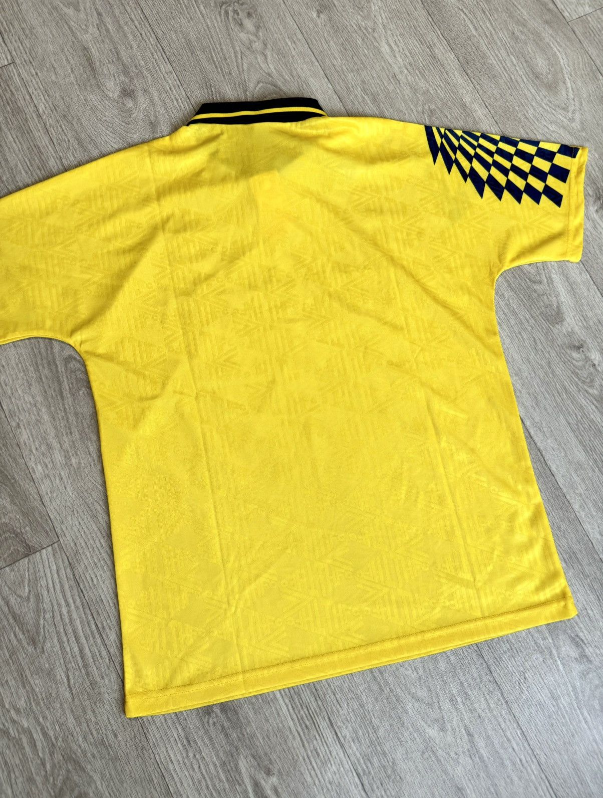 Umbro 🔷Retro Umbro Tottenham 1991/95 Soccer jersey🔷 Size US L / EU 52-54 / 3 - 8 Thumbnail
