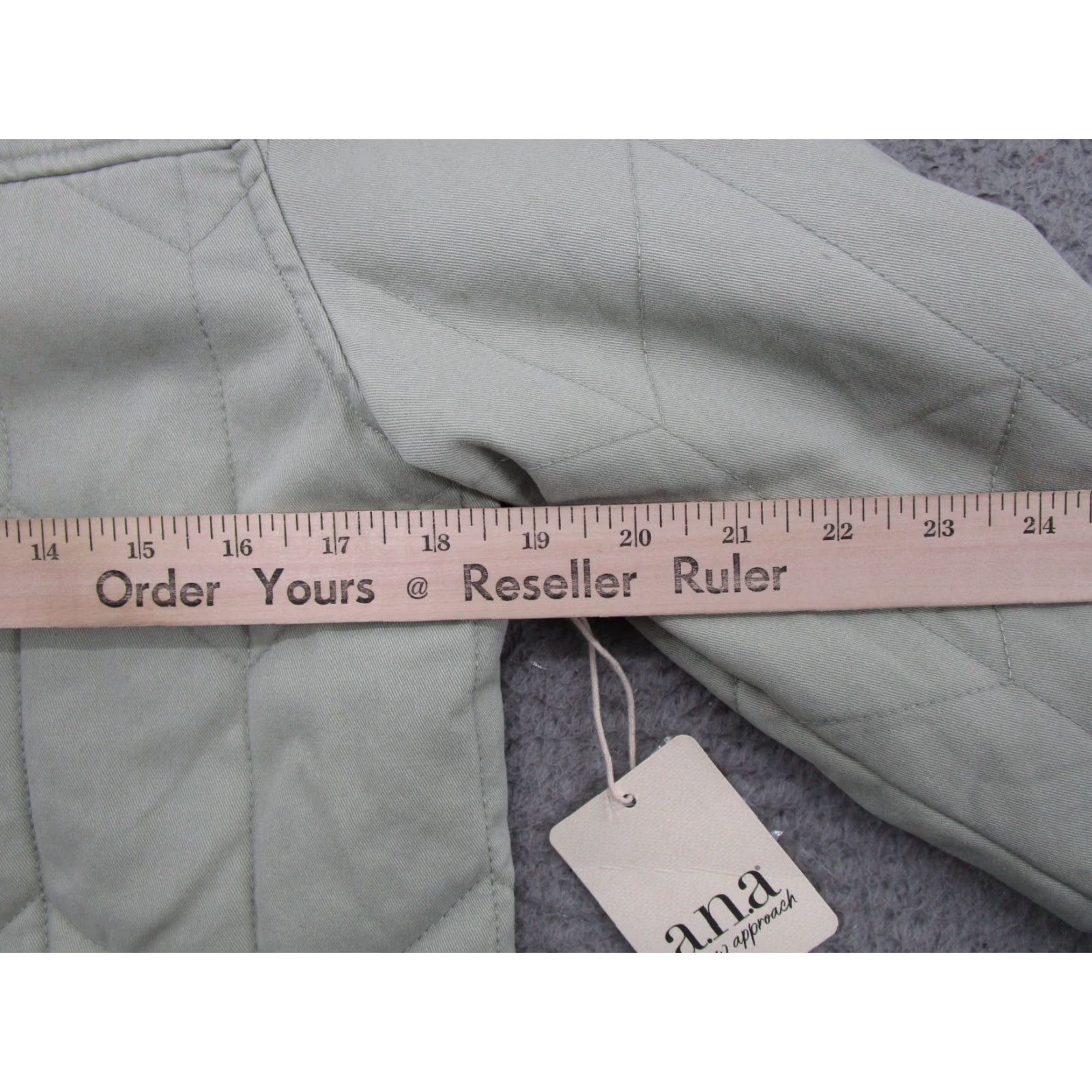 Vintage ANA Women's Desert Sage Green Button Up Quilted Cotton Jacket XS Regular Size XS Green Solid Pattern Lined Polyester Vintage: No Brand: a.n.a Size XS / US 0-2 / IT 36-38 - 7 Thumbnail