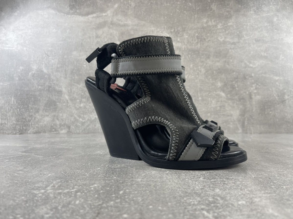 Diesel Diesel Platform Wedge Avant-Garde Star Logo Straps Sandals Size US 10 / IT 40 - 2 Thumbnail