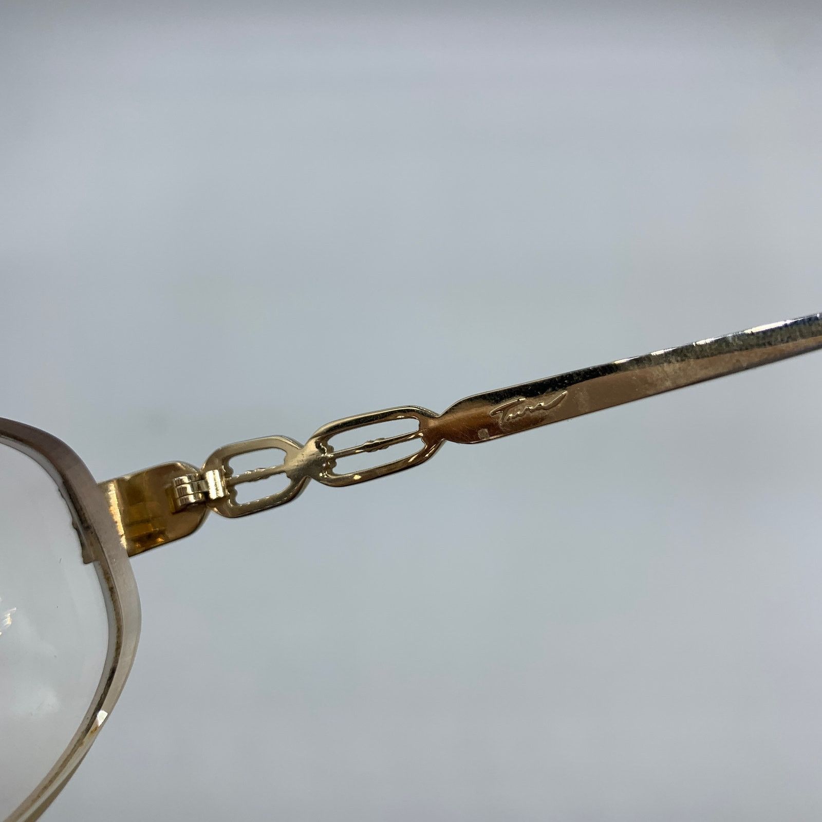 Other Women's Prescription Gold Color Glasses 56 15 Size ONE SIZE - 3 Thumbnail