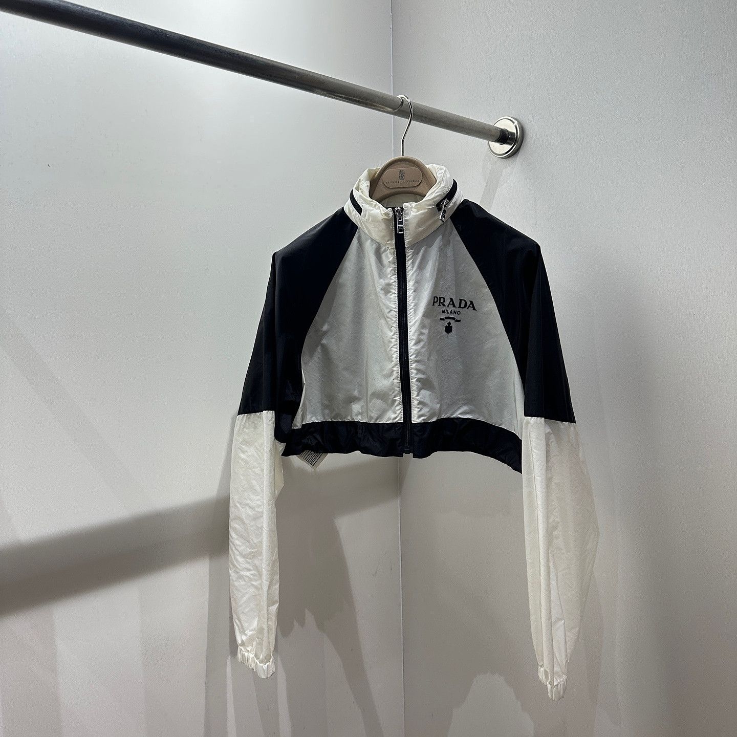 Prada Prada Re-Nylon Two-Tone Jacket Size 38 Size XS / US 0-2 / IT 36-38 - 1 Thumbnail