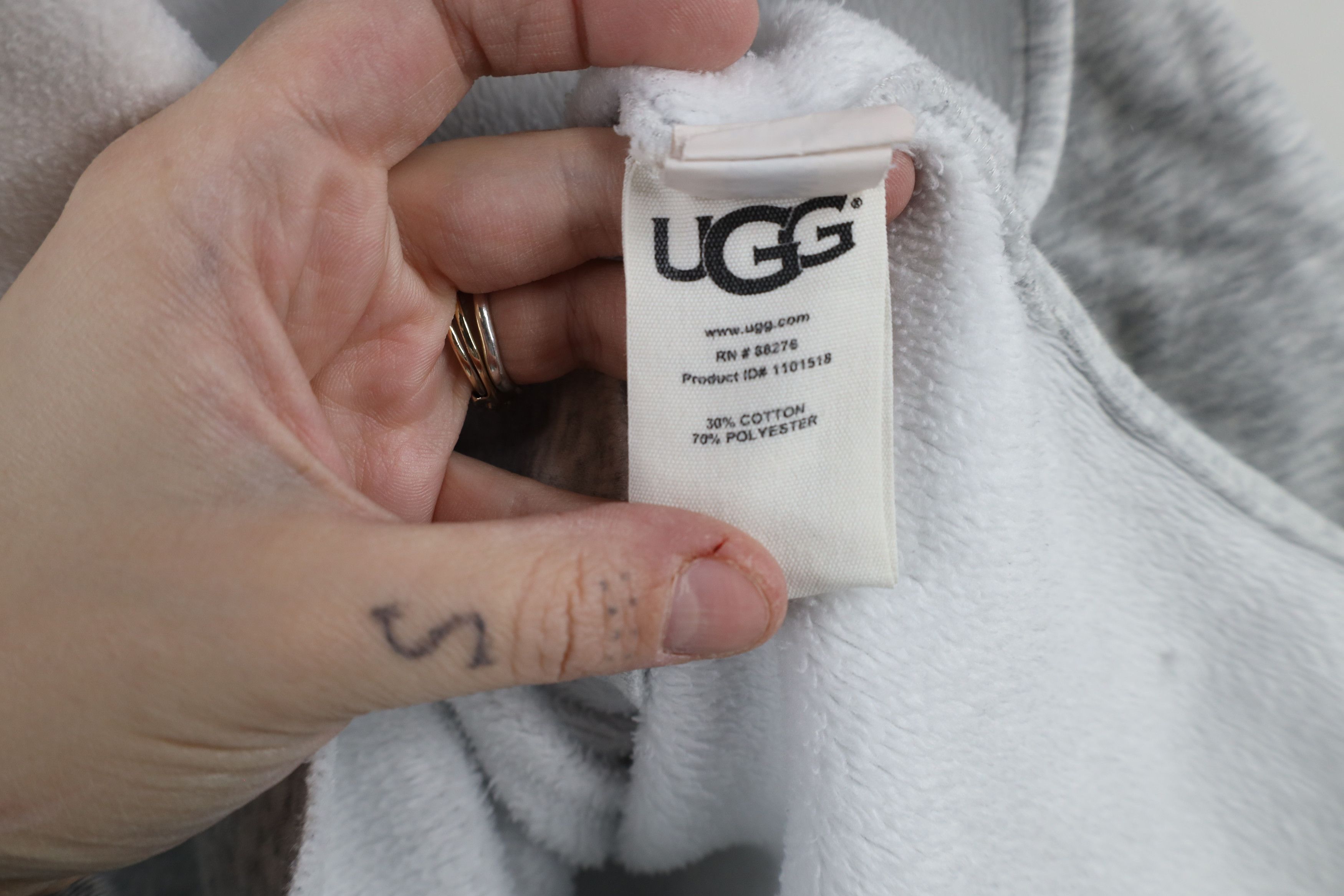 Vintage Ugg Australia Blank Oversized Funnel Neck Poncho Sweatshirt Size XS / US 0-2 / IT 36-38 - 7 Thumbnail
