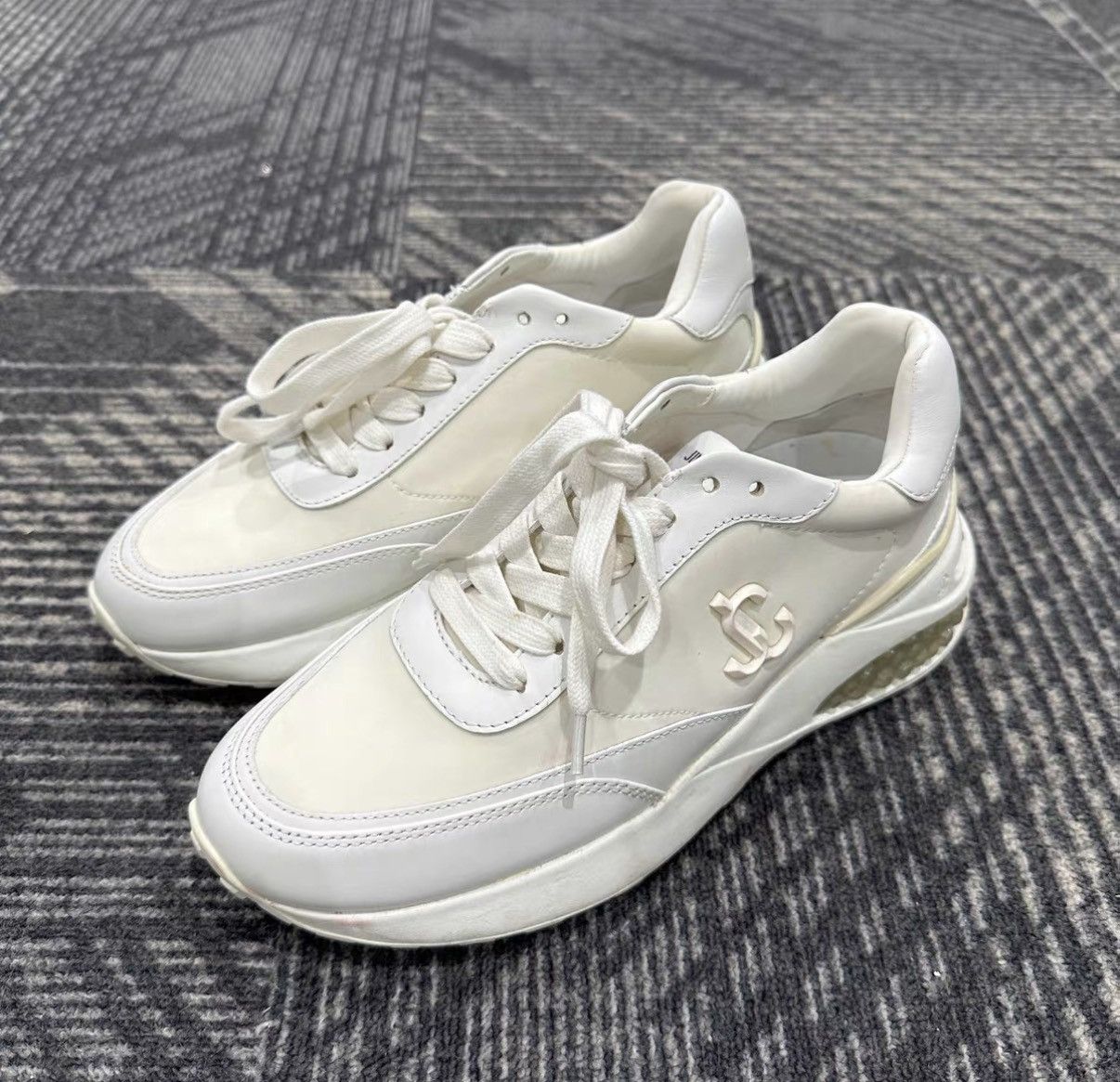Jimmy Choo Jimmy Choo Platform Sneakers J42 Size US 8 / IT 38 - 1 Thumbnail