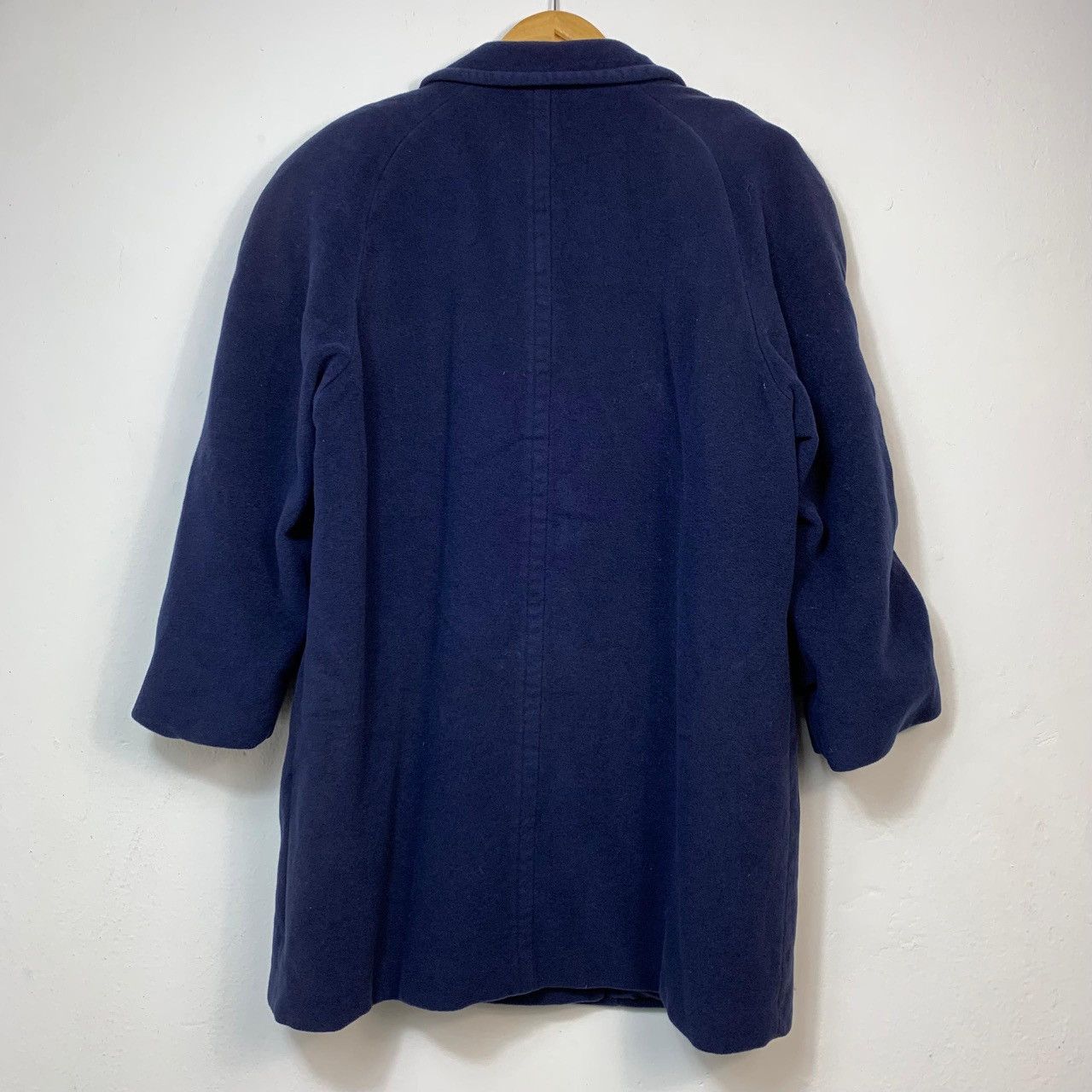 Burberry Vintage Burberrys Navy Blue Wool Double Breasted Coat Size US L / EU 52-54 / 3 - 2 Thumbnail