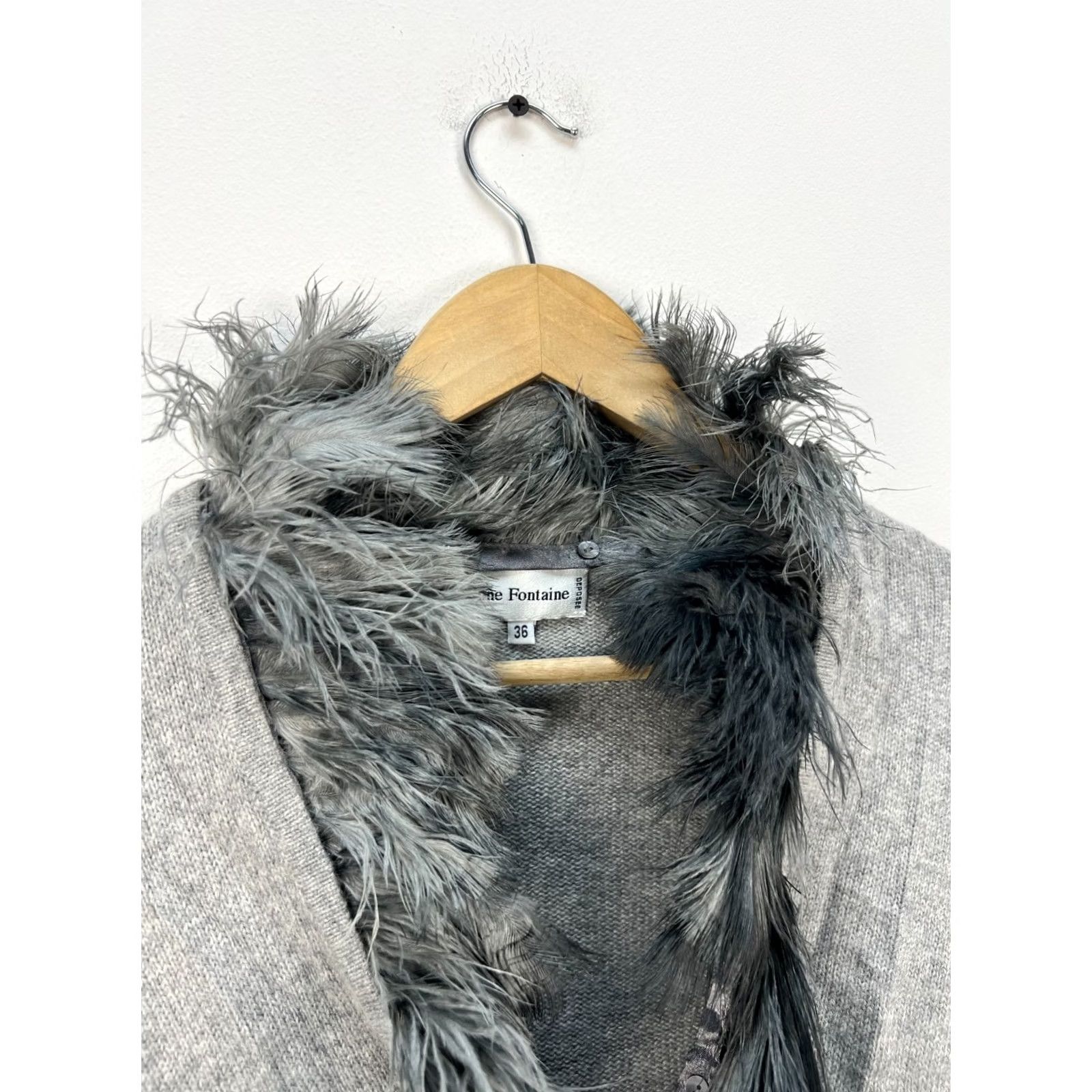 ANNE FONTAINE Anne Fontaine Grey Cardigan Women’s Wool Angora Cashmere 36 Long Sleeve Knit Size 36 Womens Cardigan Gray Woolpolyamide Angora Cashmere Size XS / US 0-2 / IT 36-38 - 4 Thumbnail