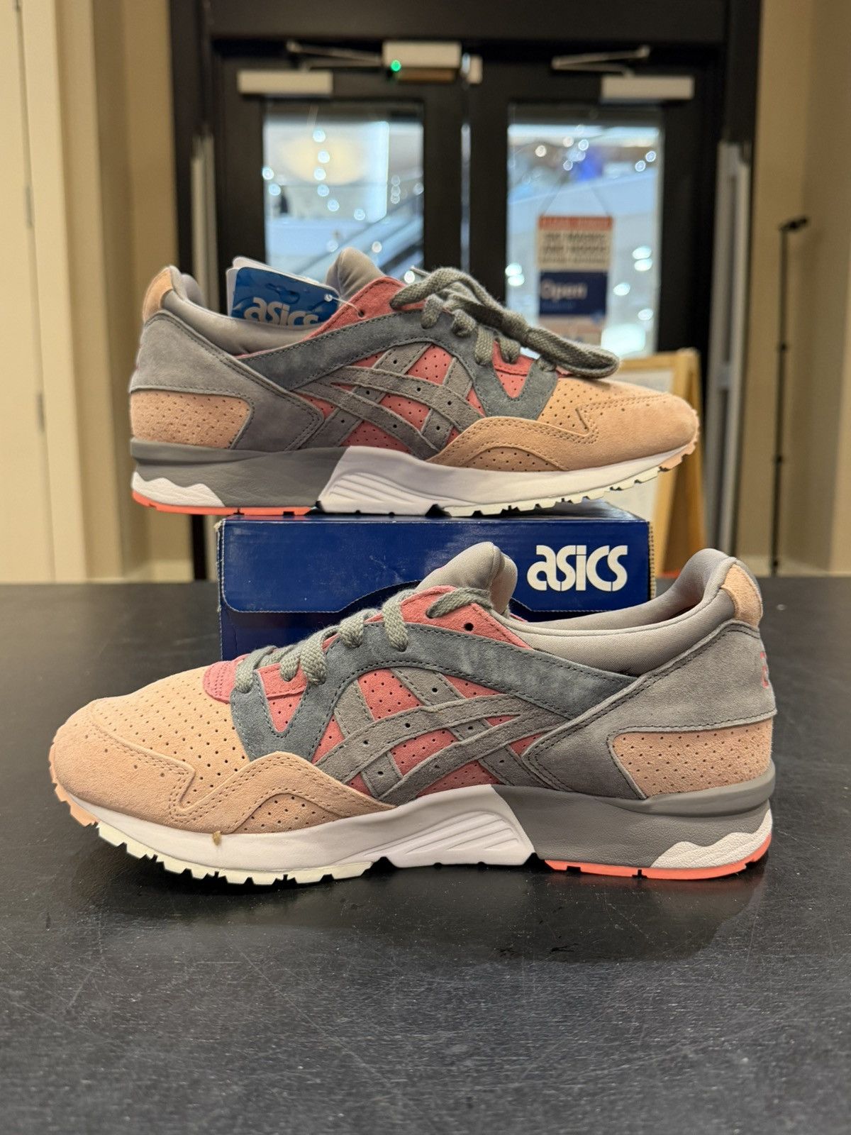 Asics Asics Gel-Lyte V ‘Pastel’ Size US 8 / EU 41 - 2 Thumbnail