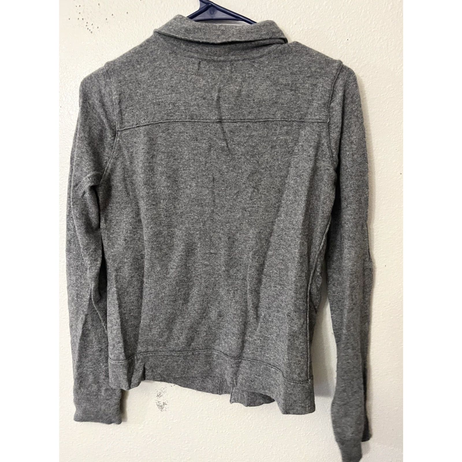 Banana Republic Banana Republic Cardigan Sweater Women's Gray Cotton Button Down V-Neck Adult Size M Down Knit Italian Yarn Vintage No Size M / US 6-8 / IT 42-44 - 3 Thumbnail