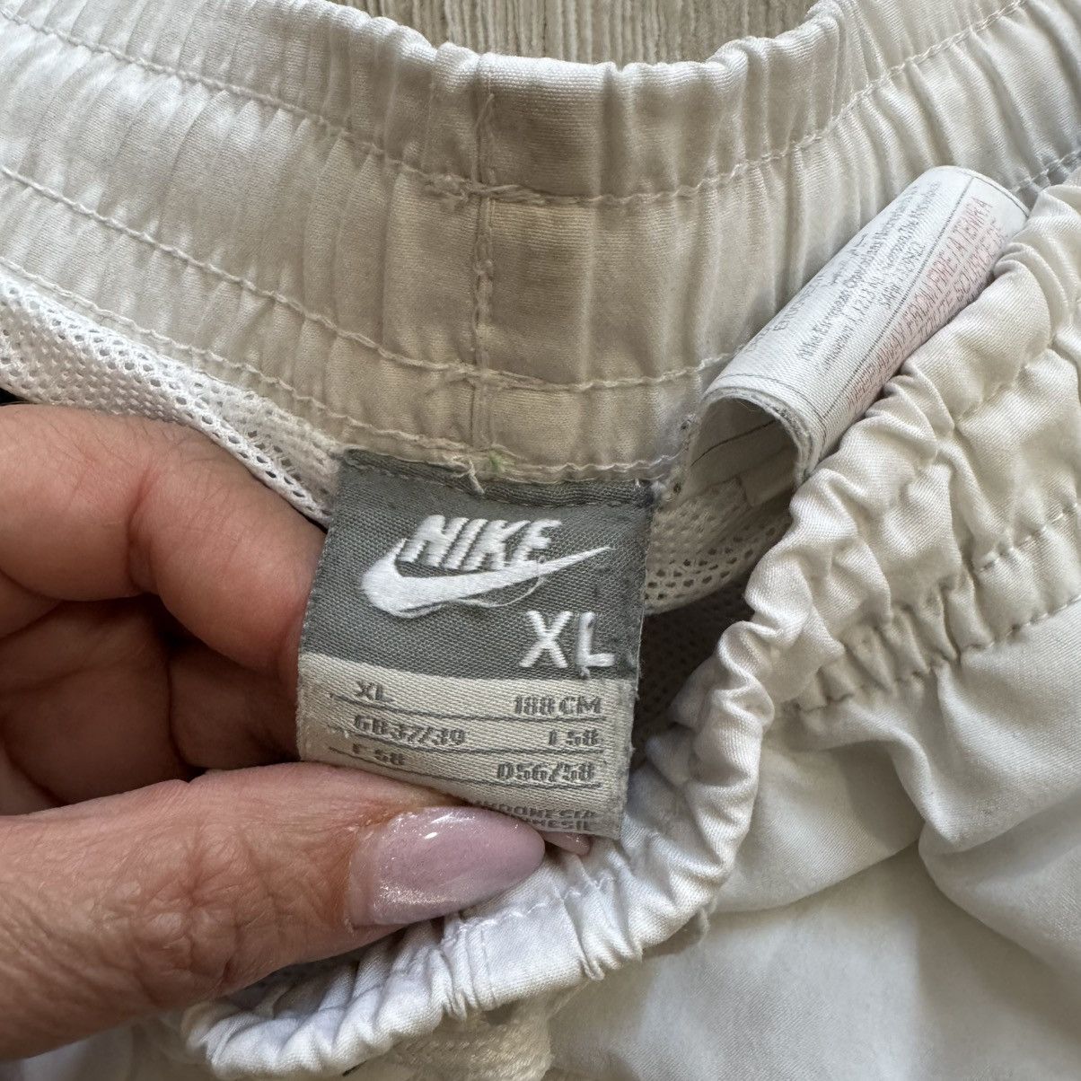 Nike Nike Vintage Track Pants Shirts White Y2K Size XL Size US 38 / EU 54 - 3 Thumbnail