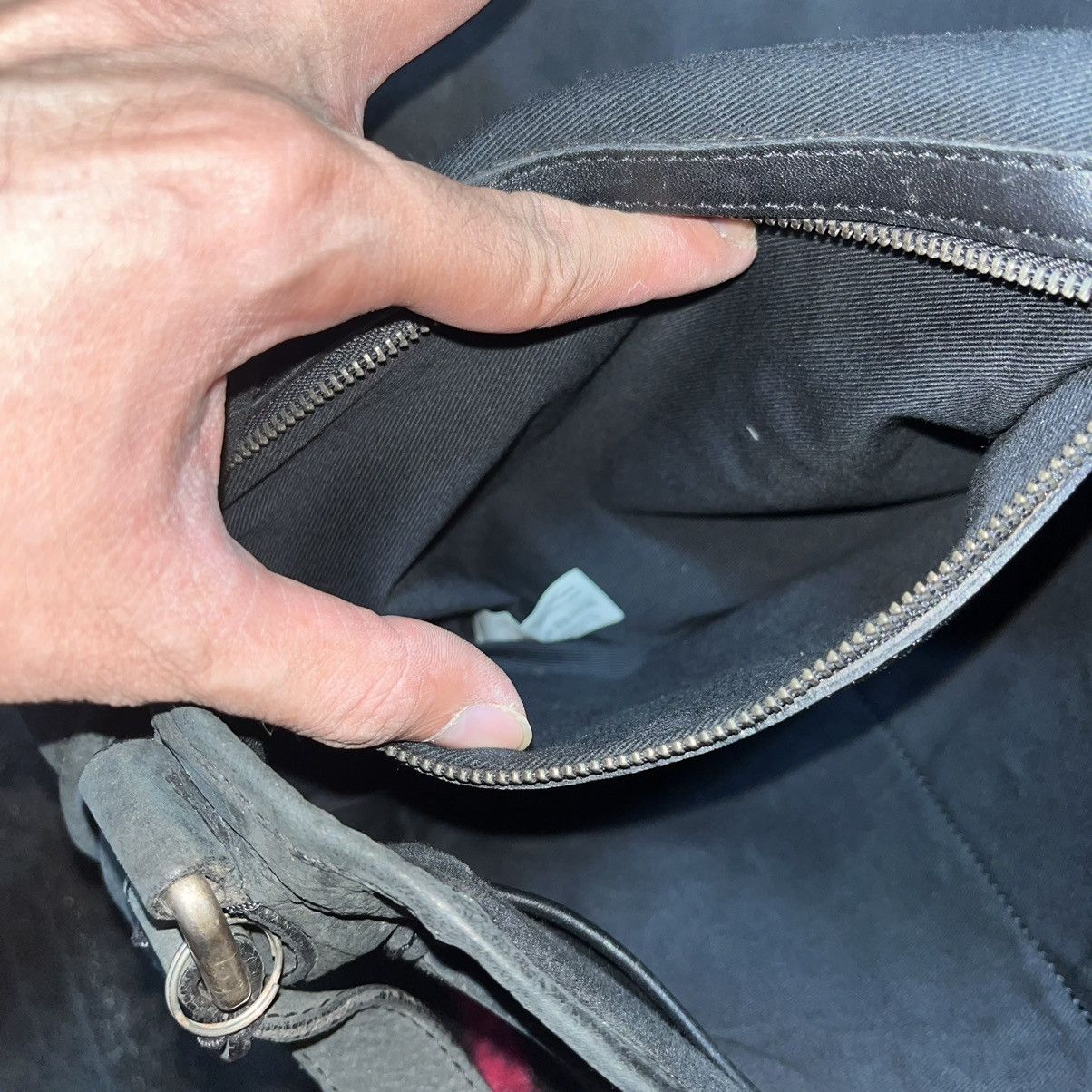 A.P.C. Vintage A.P.C Cow Leather Messenger Bag Size ONE SIZE - 17 Thumbnail