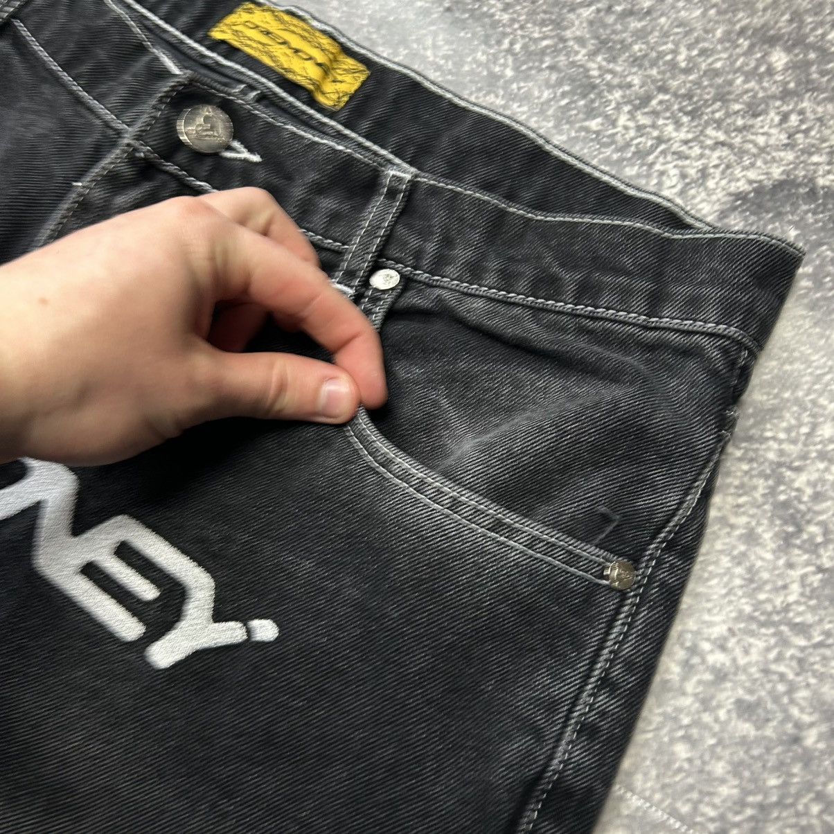 Other Mens Moremoney Big logo Rap Black denim streetwear y2k jeans Size US 32 / EU 48 - 5 Thumbnail