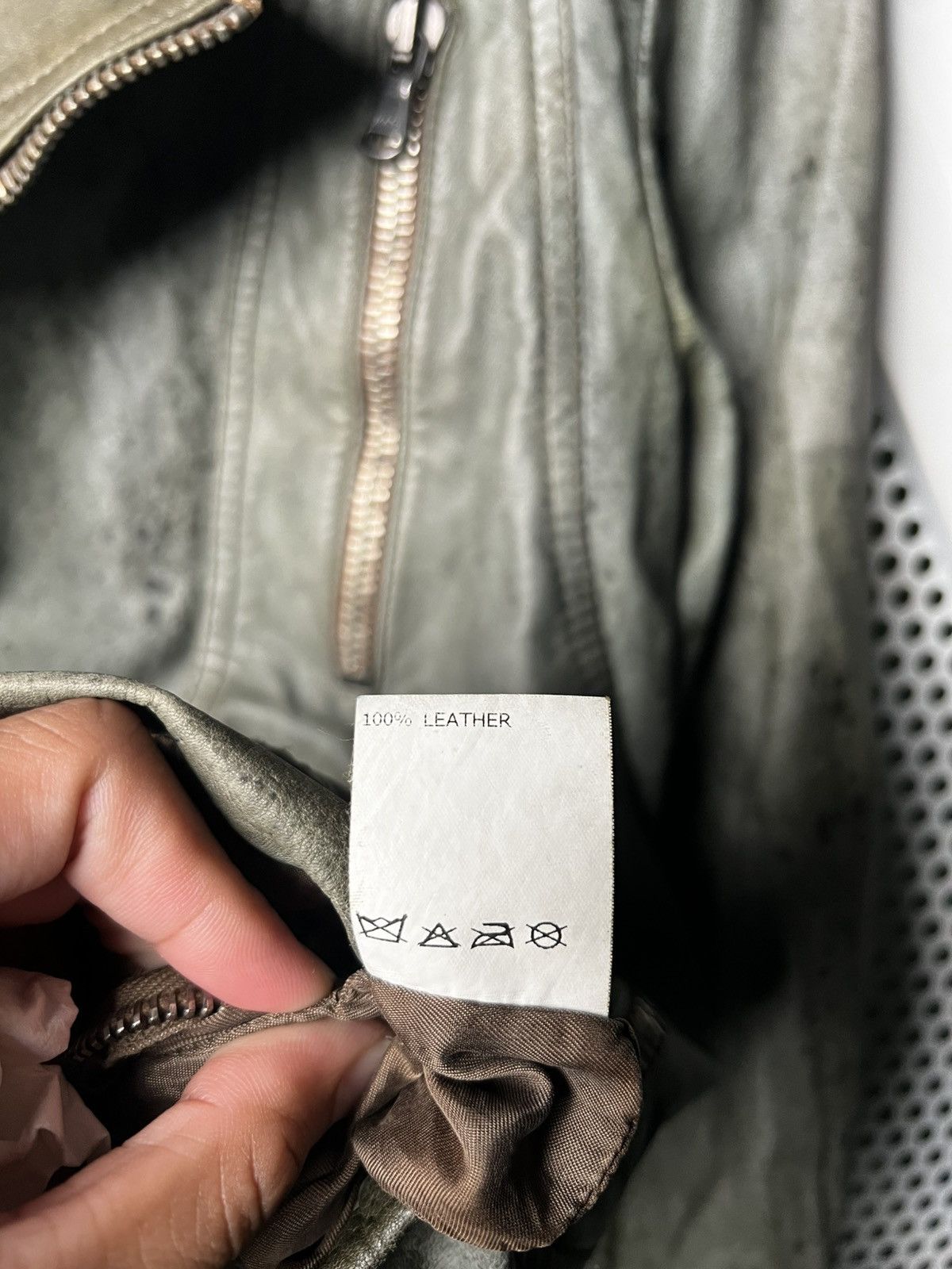 Marc Jacobs Vintage Marc Jacobs Trashed Dirty Leather Biker Jacket Size US S / EU 44-46 / 1 - 10 Thumbnail