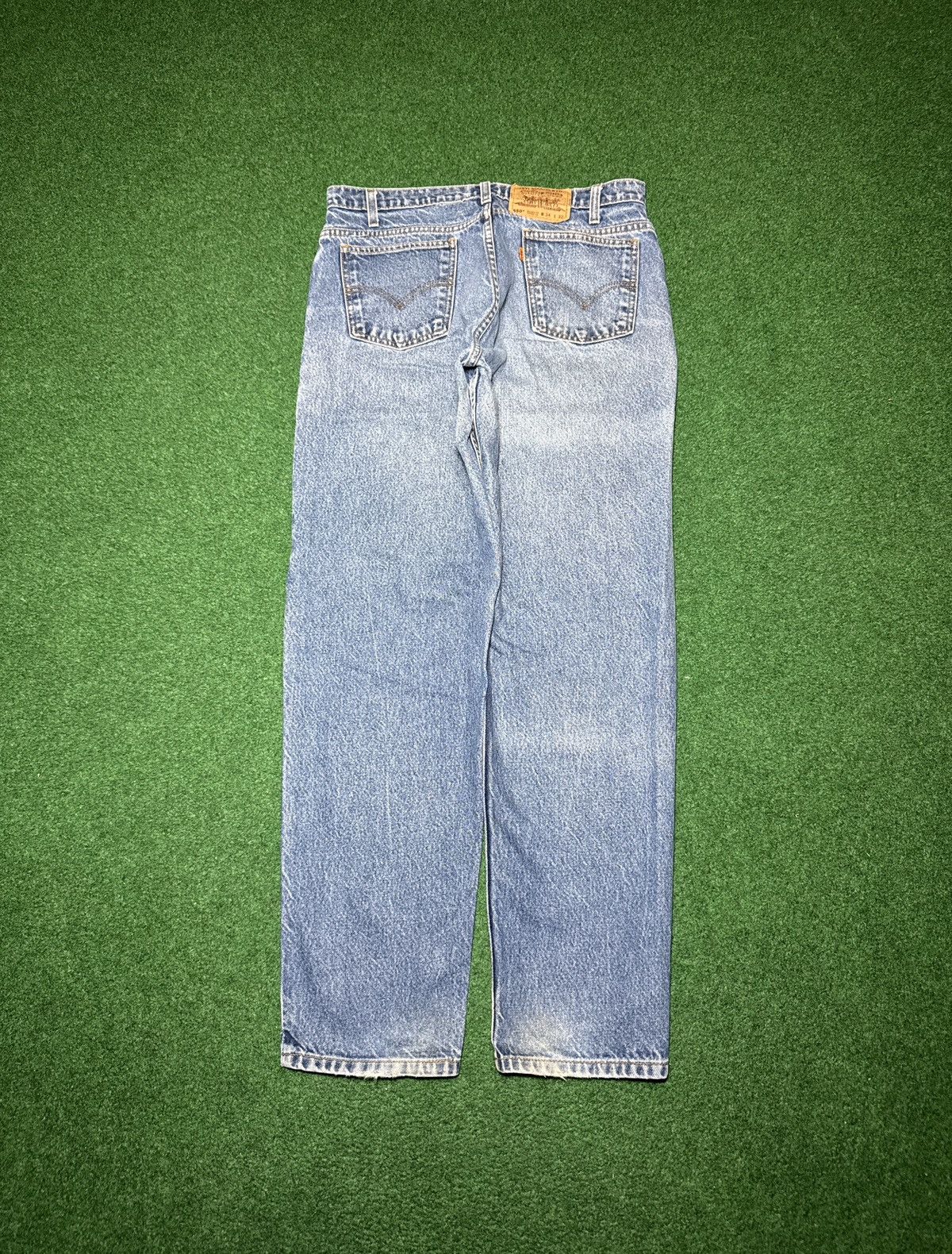 Levi's Vintage Clothing Levis 550 Relaxed Orange Tab Perfect Wash 34x32 90s Jeans Size US 34 / EU 50 - 2 Thumbnail