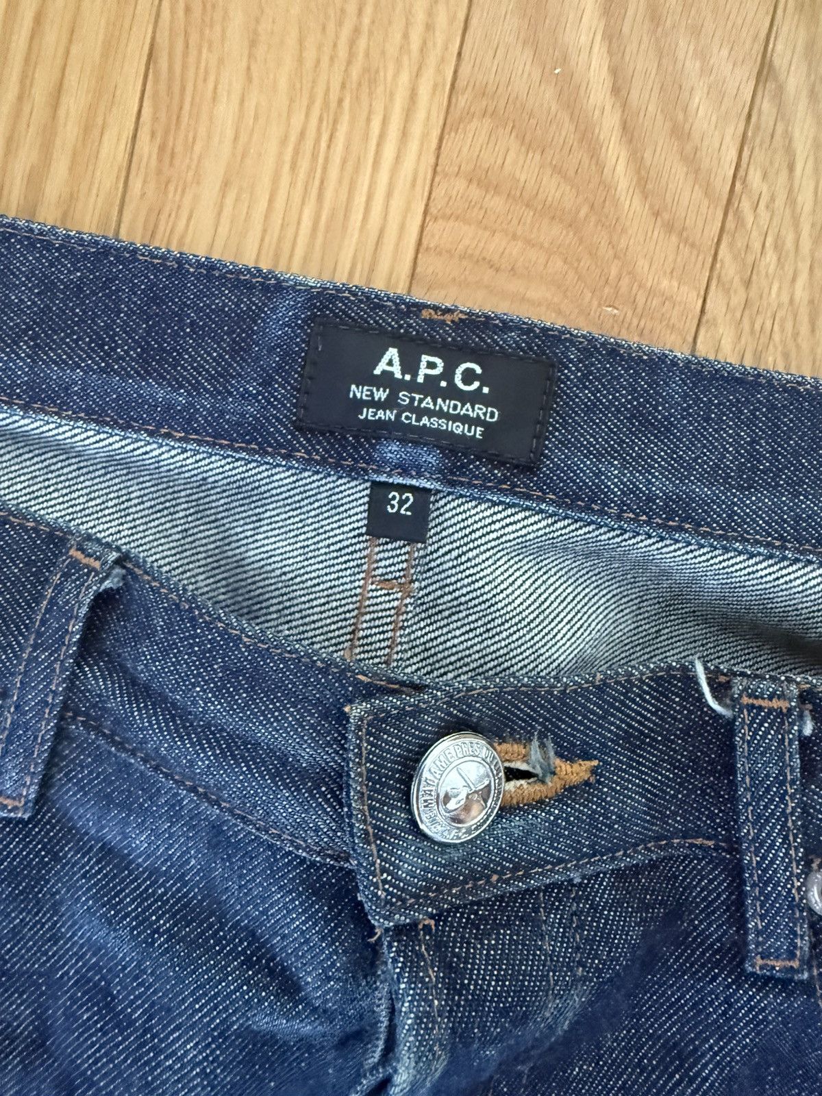 A.P.C. APC New Standard size 32 Size US 32 / EU 48 - 3 Thumbnail
