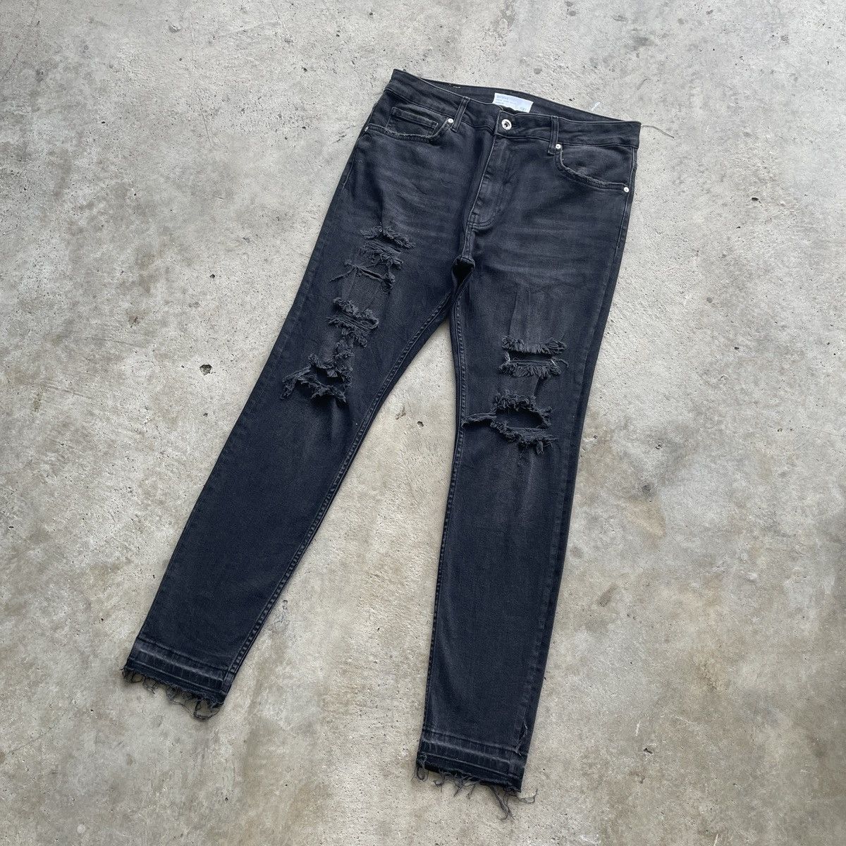 Japanese Brand Vintage Bershka Distressed Like Amiri Black Jeans Pants W32 Size US 32 / EU 48 - 2 Thumbnail