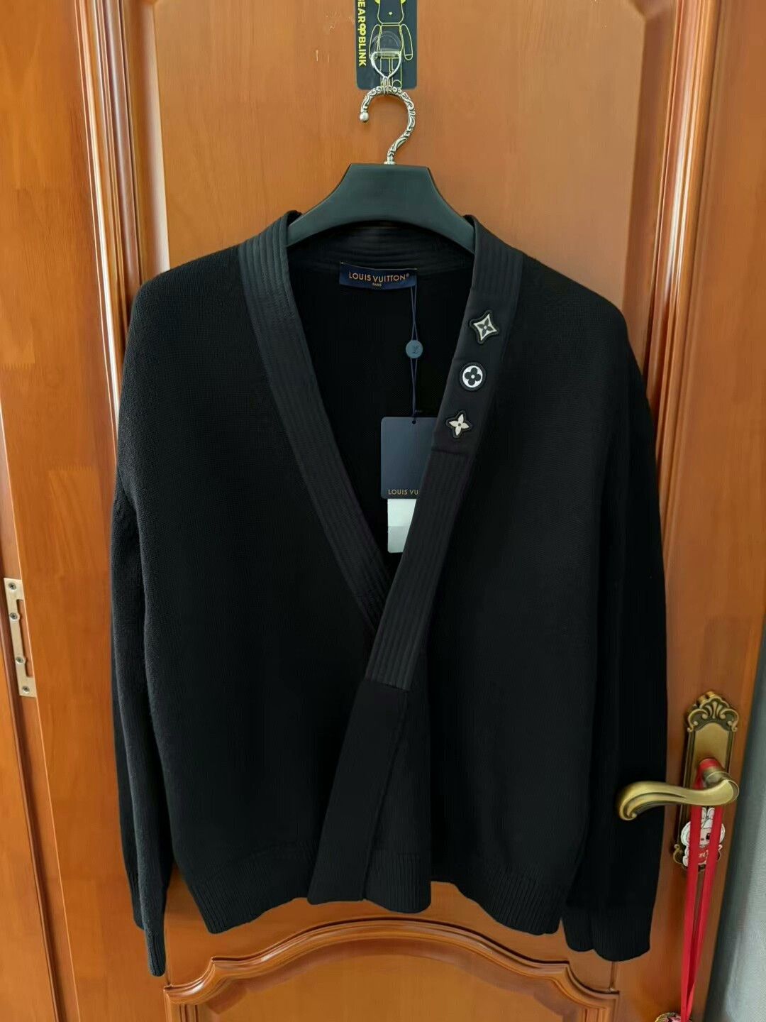 Louis Vuitton louis vuitton nigo collaboration logo cardigan Size US L / EU 52-54 / 3 - 1 Thumbnail