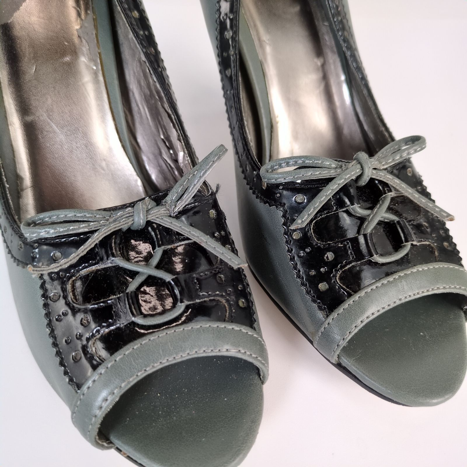 Other Joey Women's 9.5 Peep Toe 4" High Heels Bow Patent Brogue Size US 9.5 / IT 39.5 - 3 Thumbnail