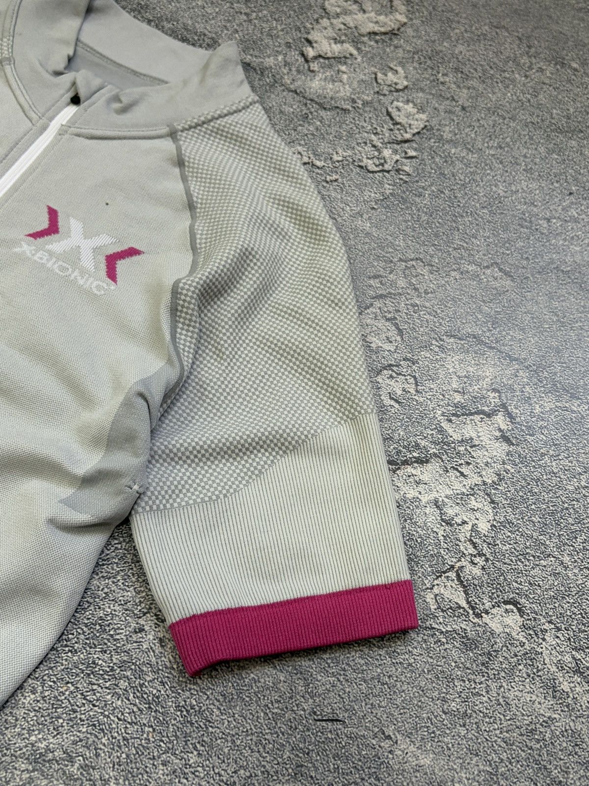 Vintage X-Bionic Lady Bike Race Short Sleeve Jersey Gray/Pink Size M Size M / US 6-8 / IT 42-44 - 12 Thumbnail