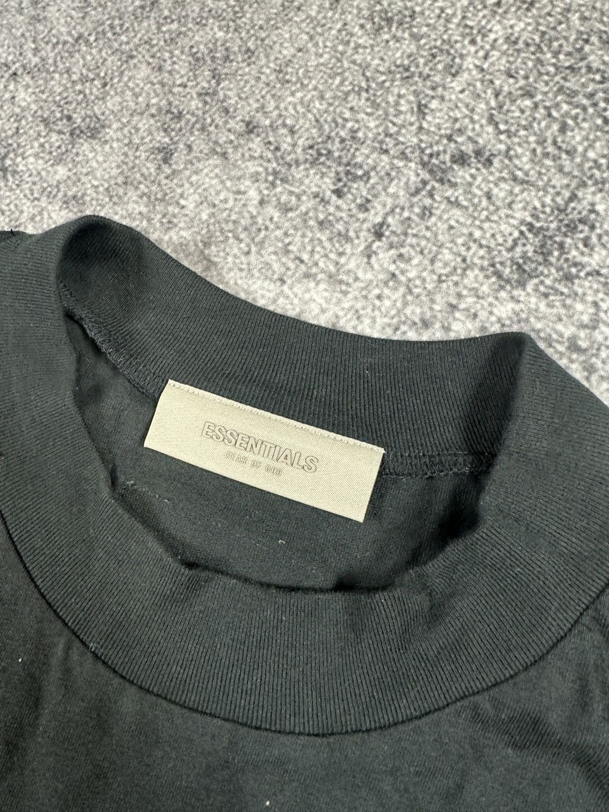 Fear of God Fear Of God Essentials Big Back Logo Black T-shirt Rare Usa Size US XL / EU 56 / 4 - 5 Thumbnail