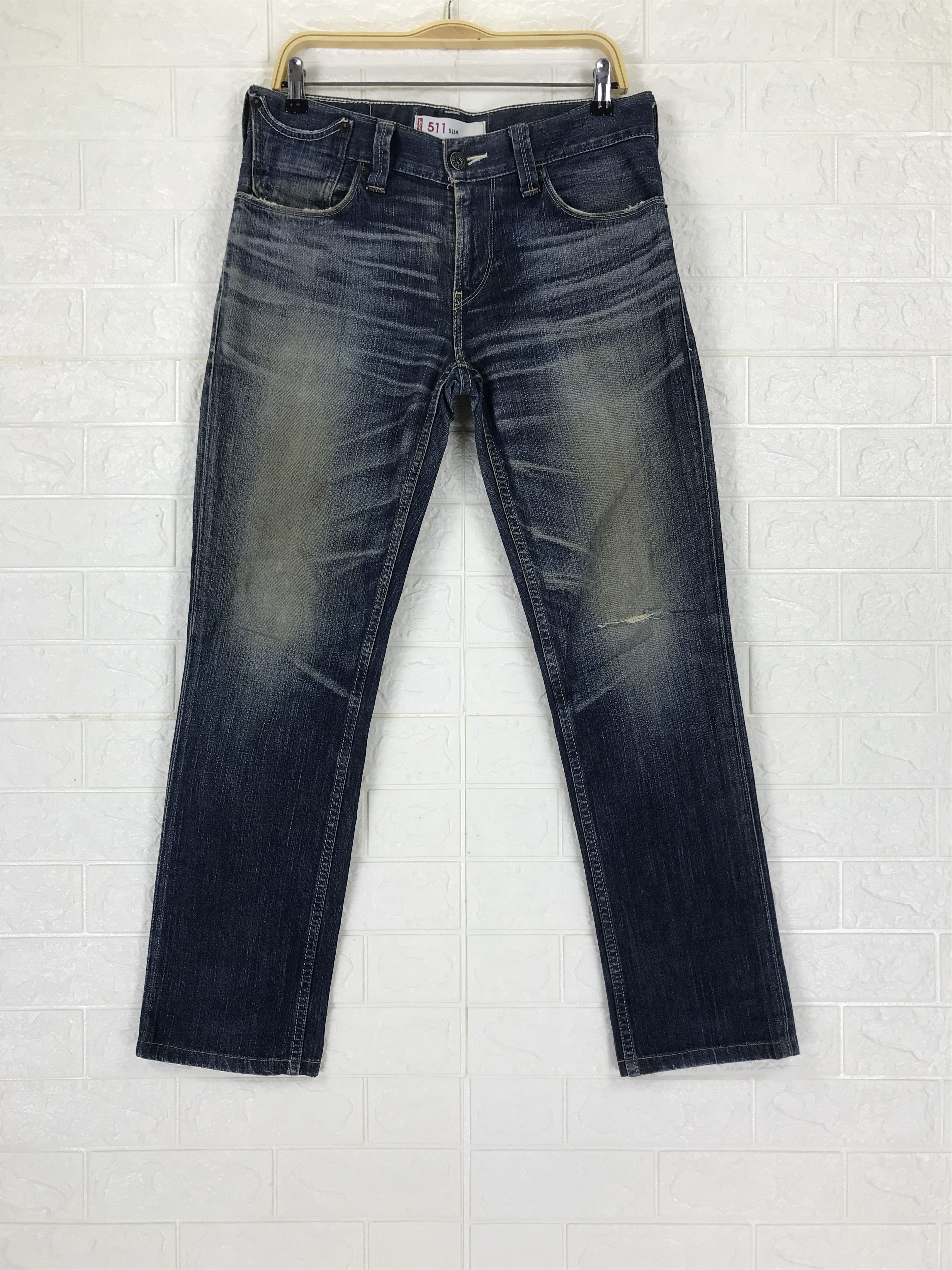 Levi's Vintage Levi's 511 Buckle Back Jeans Distressed Denim Size US 32 / EU 48 - 5 Thumbnail