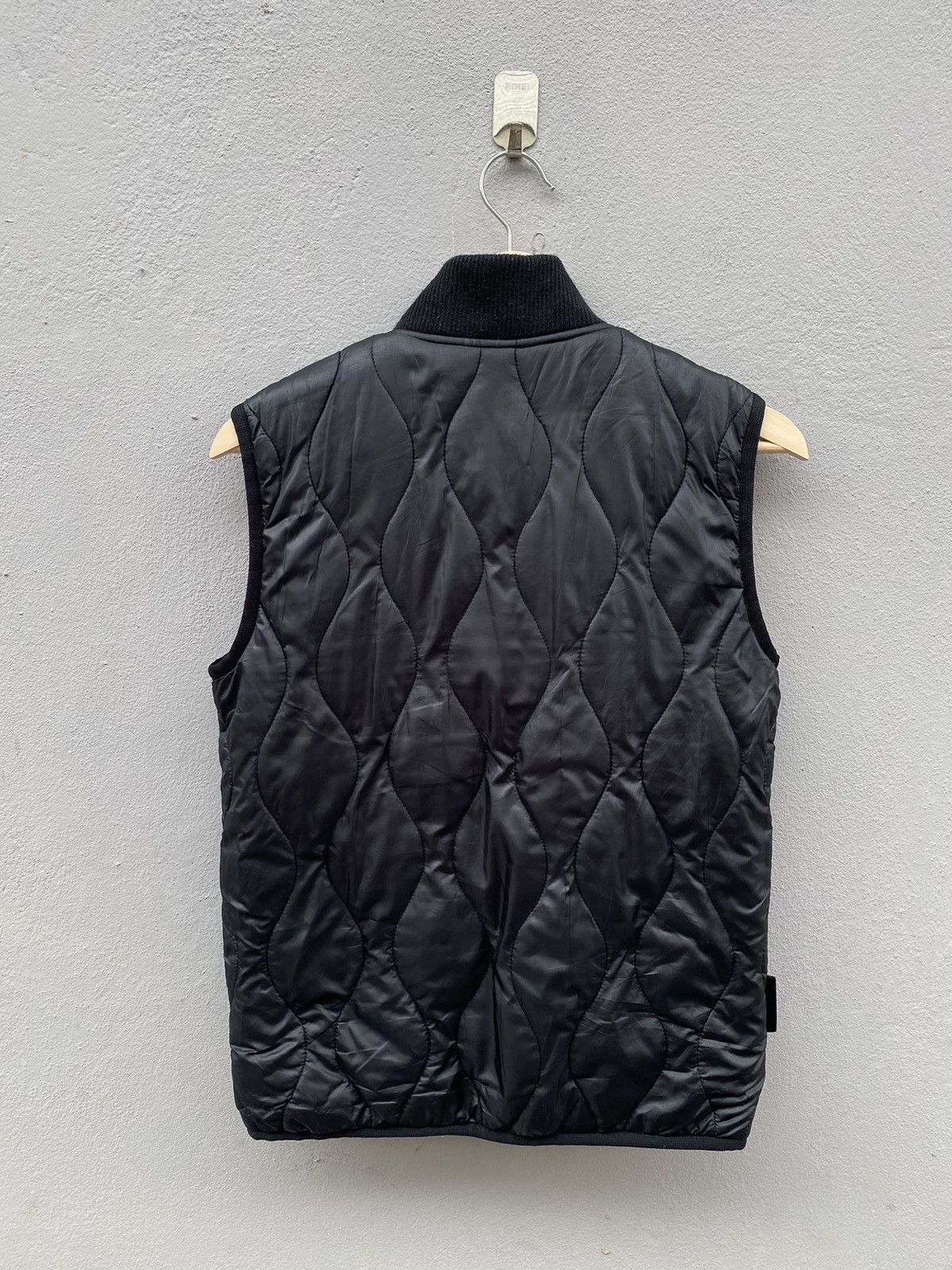 20471120 × Japanese Brand × Manastash 🔥MANASTASH Configuration Quilted Reversible Vest Size 38L - 5 Thumbnail