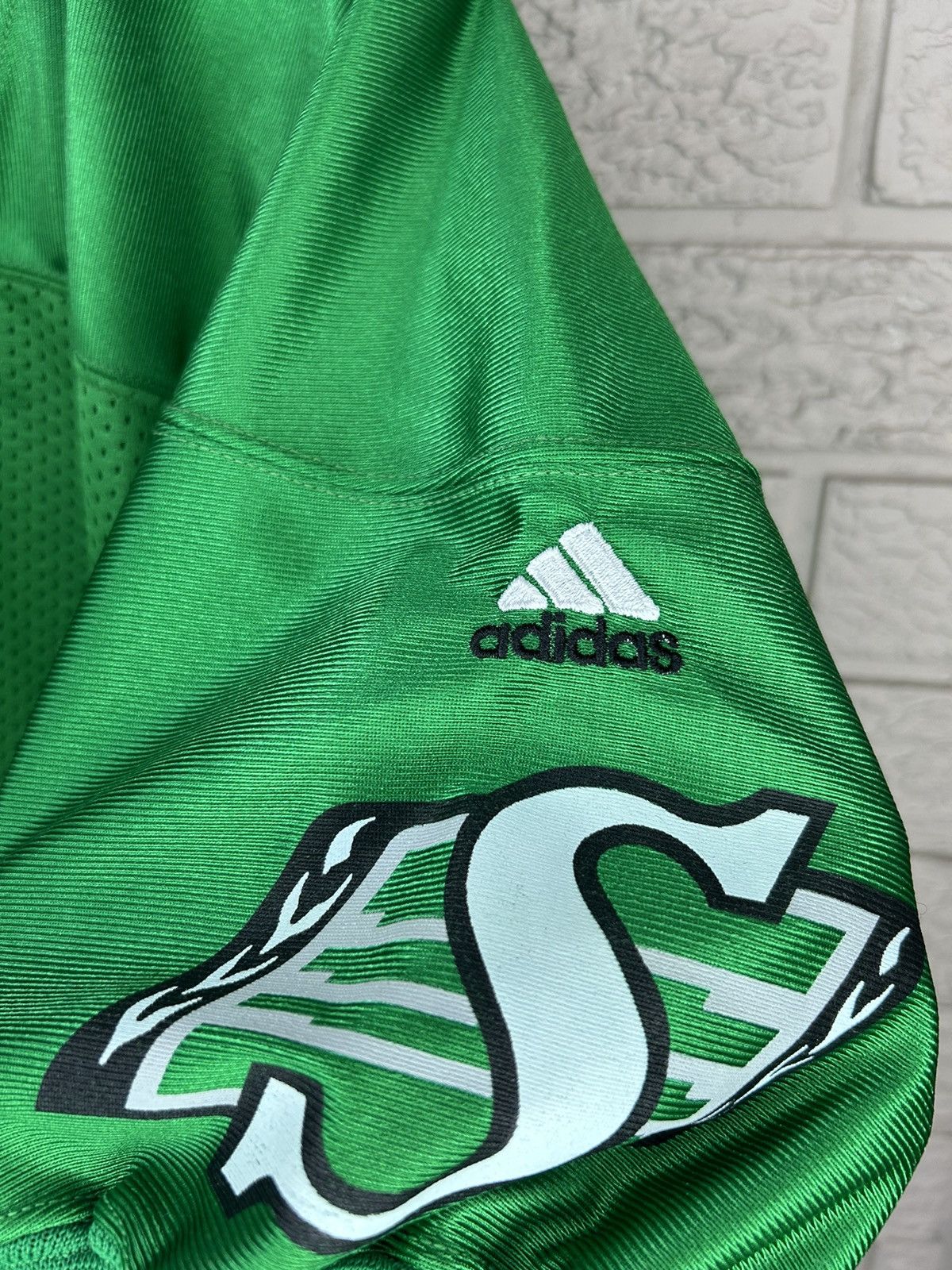 Adidas × NFL × Vintage Vintage 90s Adidas CFL Saskatchewan Roughriders Jersey Size US L / EU 52-54 / 3 - 3 Thumbnail