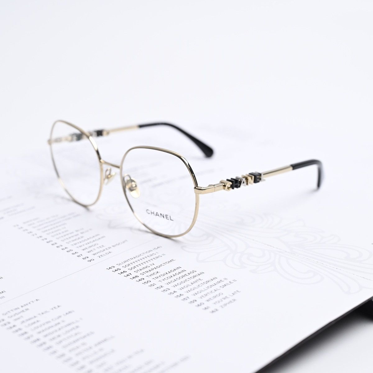 Chanel CHANEL 0CH2213 GLASSES Size ONE SIZE - 1 Thumbnail