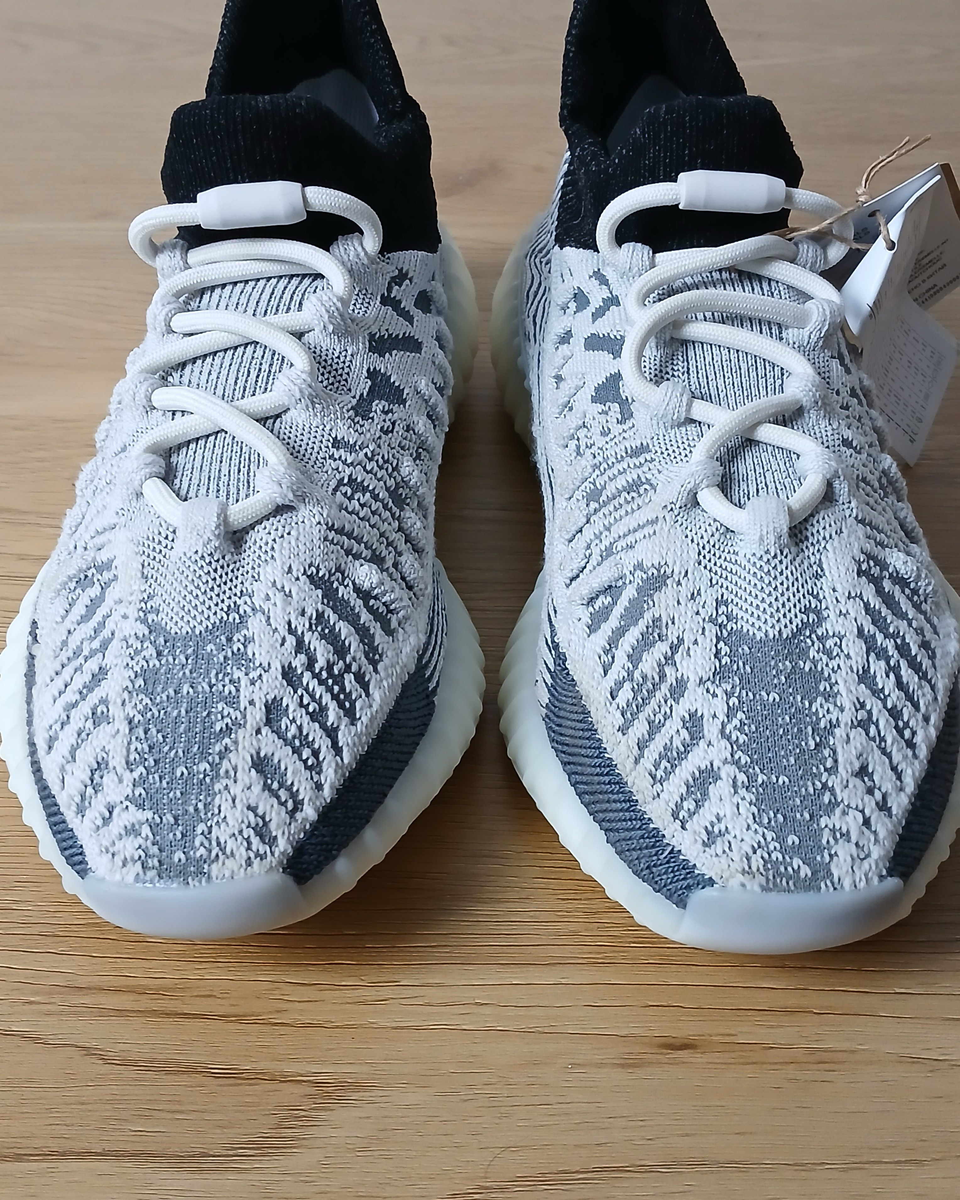 Adidas Adidas Yeezy 350 V2 CMPCT Sneakers Size US 8 / EU 41 - 4 Thumbnail