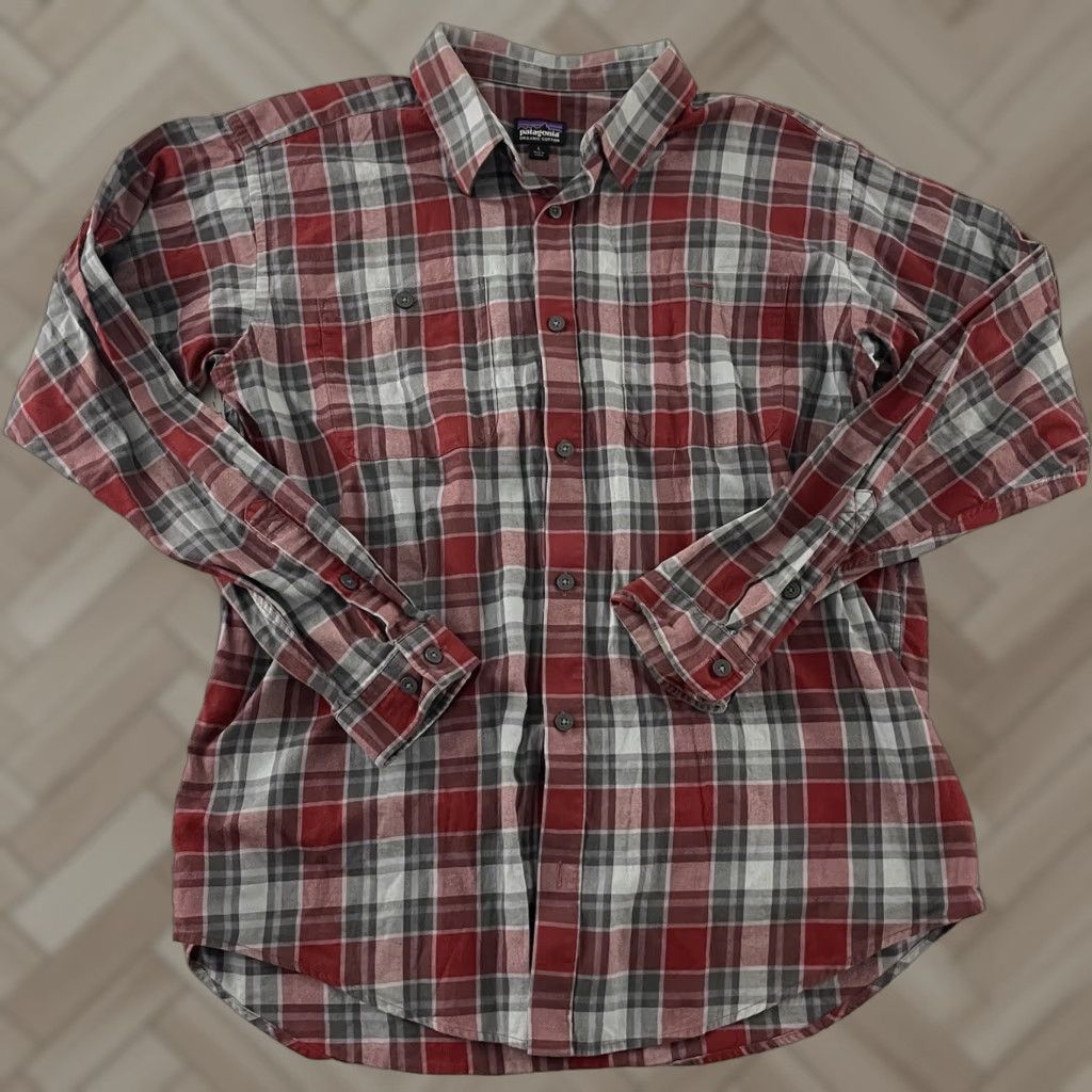 Patagonia Patagonia Shirt Plaid Flannel Long Sleeve Button-Up Men's Large Gray Red - Outdoor Cotton Pockets Size US L / EU 52-54 / 3 - 1 Thumbnail
