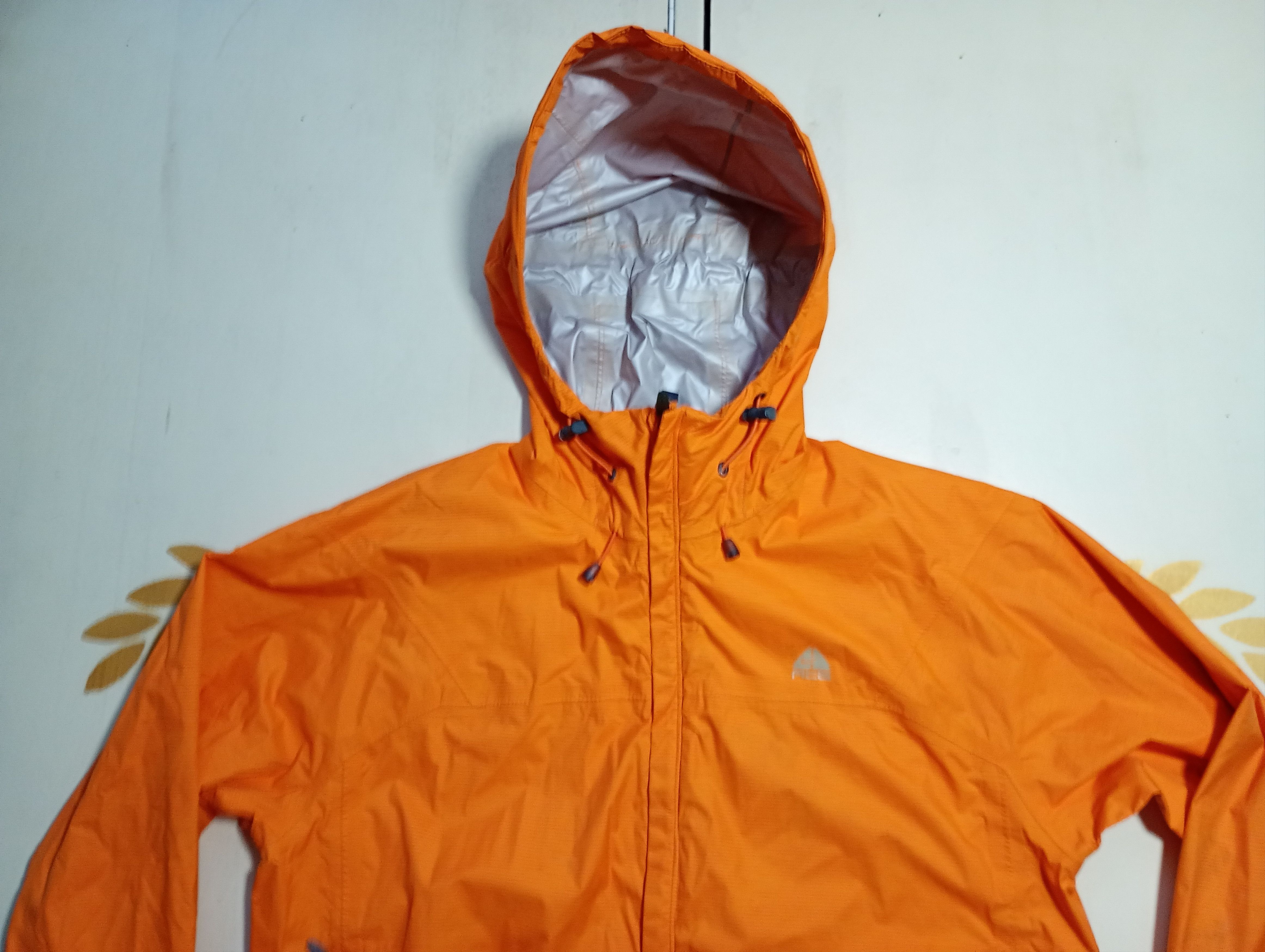 Nike ACG Nike ACG Orange Jacket Vintage Size US M / EU 48-50 / 2 - 5 Thumbnail