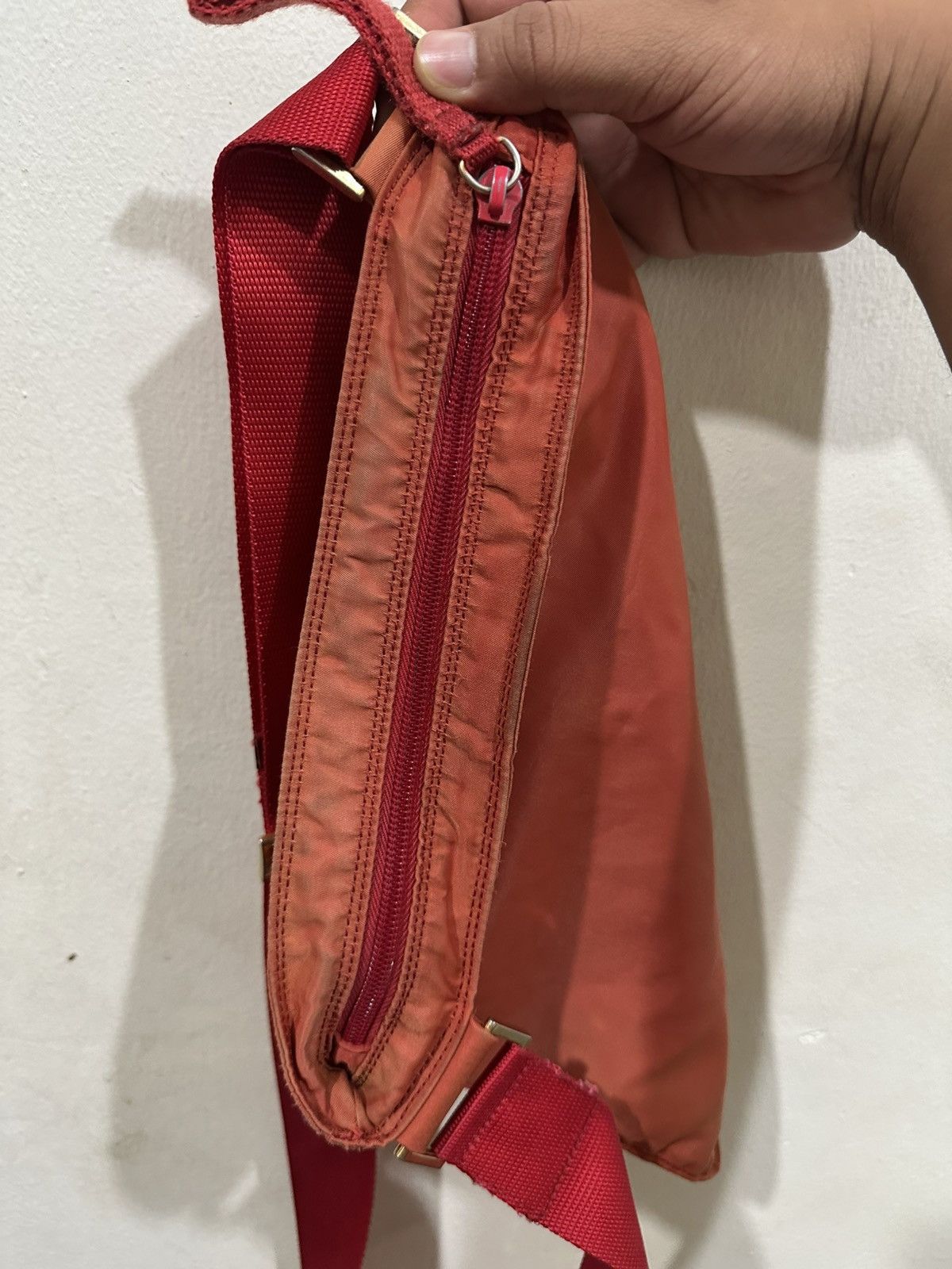 Prada VTG Prada Nylon Crossbody Bag Size ONE SIZE - 10 Thumbnail