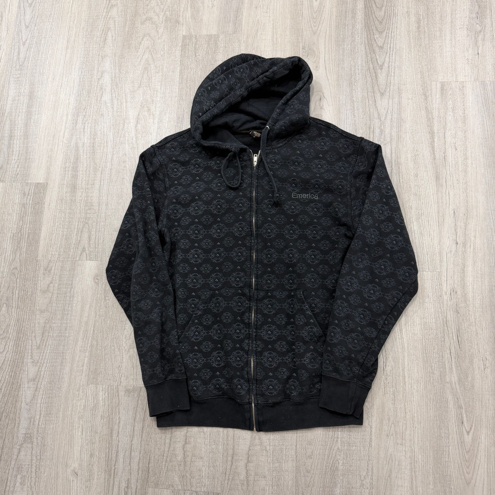 Emerica Vintage Emerica Full Zip Hoodie Medium Black All Over Print Size US M / EU 48-50 / 2 - 1 Thumbnail