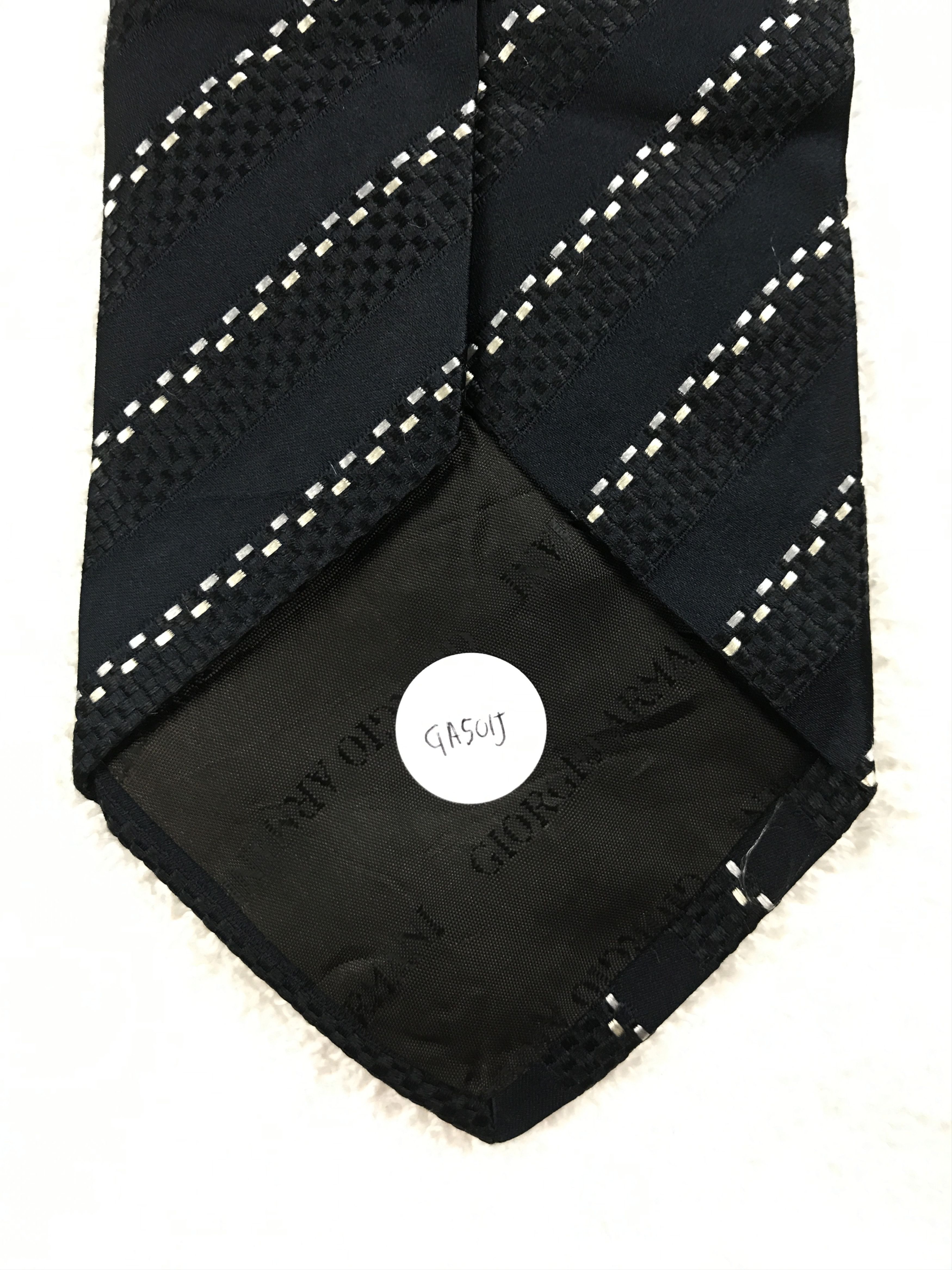 Giorgio Armani × Vintage Vintage Giorgio Armani Silk Necktie Size ONE SIZE - 9 Thumbnail