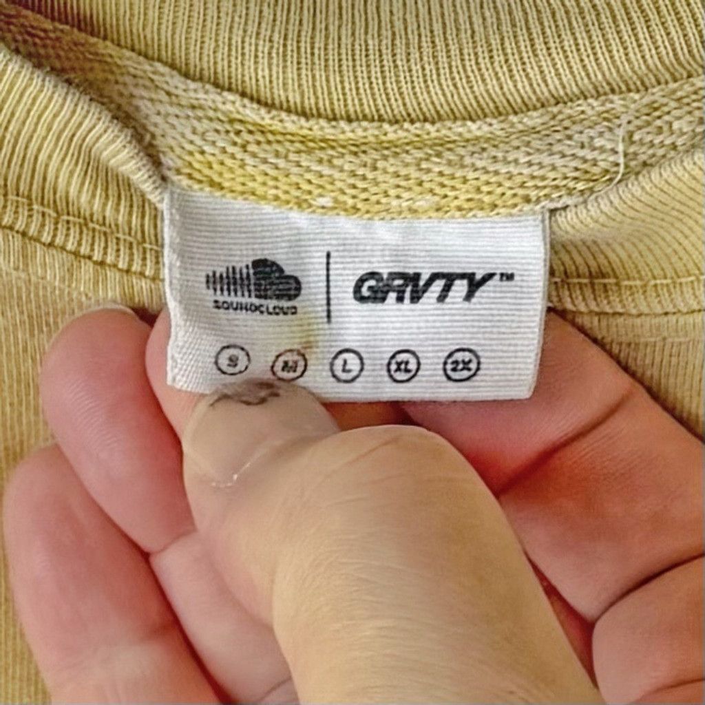 Other SOUNDCLOUD x GRVTY MUSIC Mens Mute Mustard Graphic T-Shirt M Size US M / EU 48-50 / 2 - 4 Thumbnail