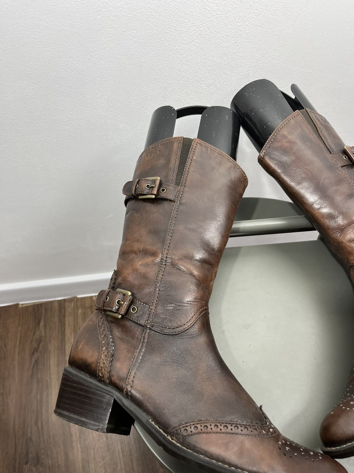 Other Vintage Brown Leather Buckle Boots US 6.5 Distressed Style Size US 6.5 / IT 36.5 - 4 Thumbnail
