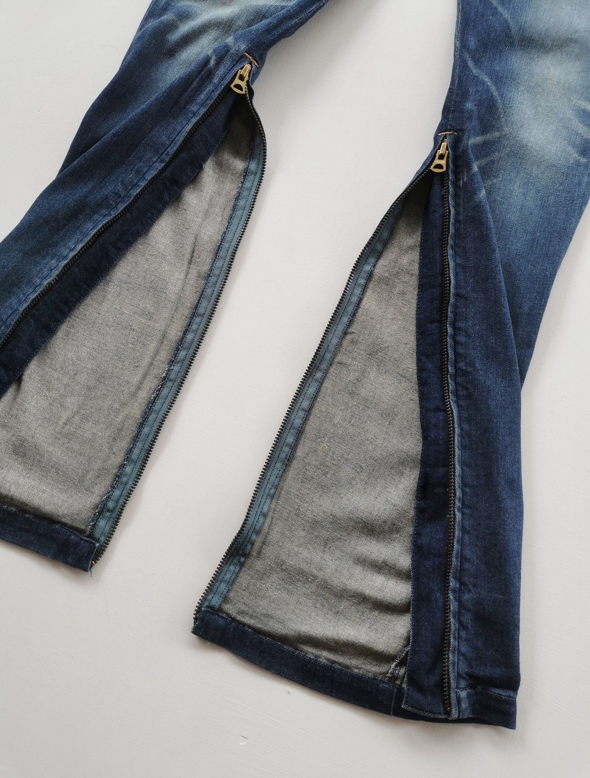 AG Adriano Goldschmied Adriano Goldschmied Article Cord Japan Zip Up Denim erd Size US 31 - 3 Thumbnail
