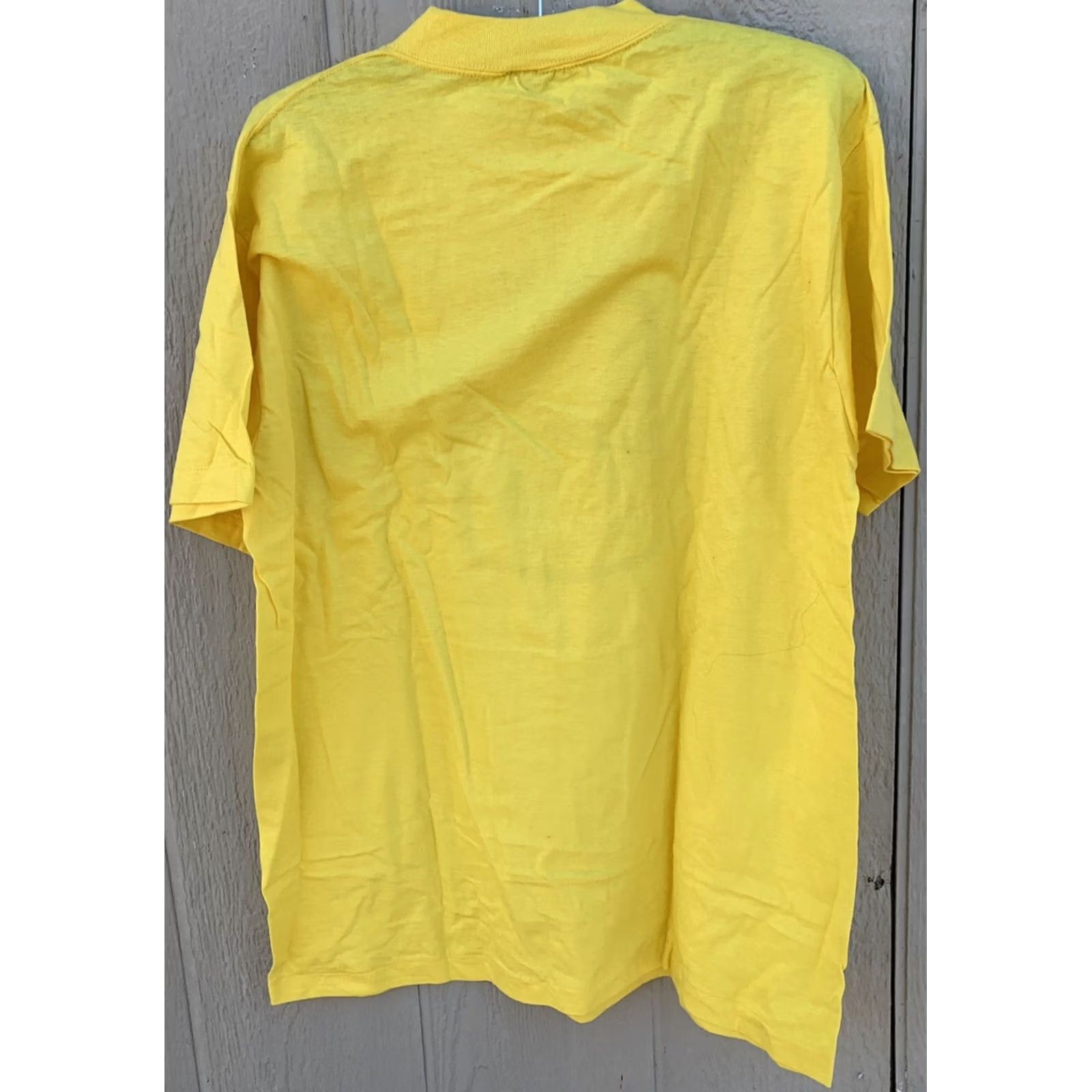 Anvil VINTAGE 6th Annual Thunderbolts Rod Run Grass Valley 1980 T-Shirt XL 80s Yellow Anvil Unisex Graphic Tee Size US XL / EU 56 / 4 - 5 Thumbnail