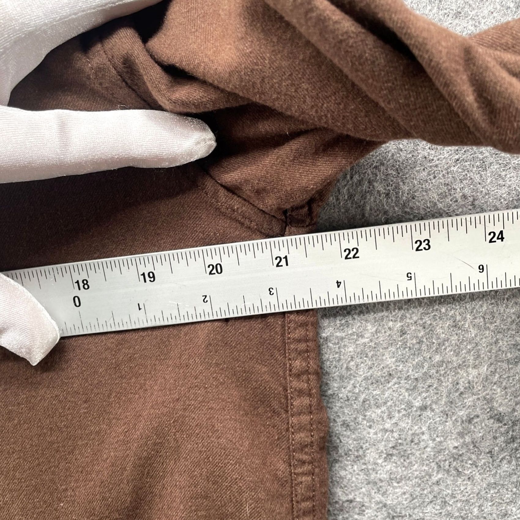Uniqlo VINTAGE Uniqlo Shirt Brown Long Sleeve Flannel Cotton Blend Button-Up Womens S Size S / US 4 / IT 40 - 6 Thumbnail