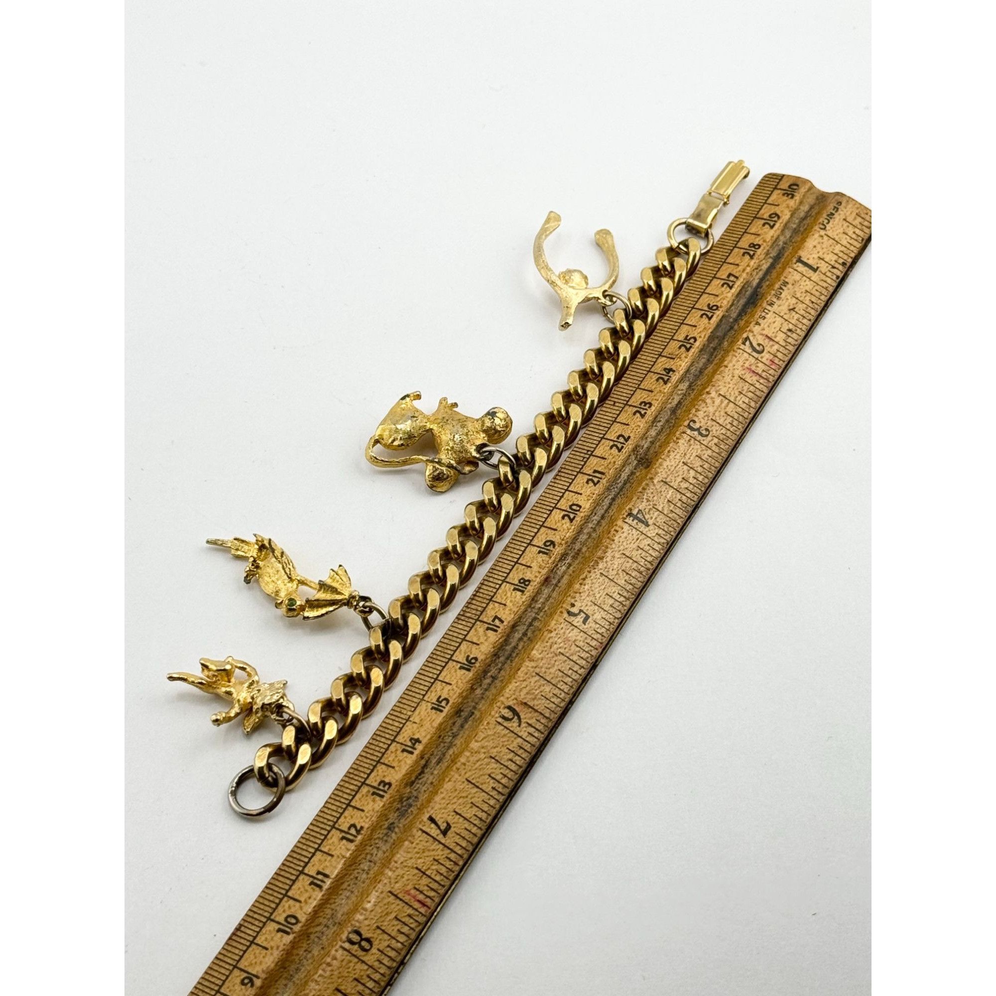 Vintage Vintage gold tone charm bracelet Size ONE SIZE - 5 Thumbnail