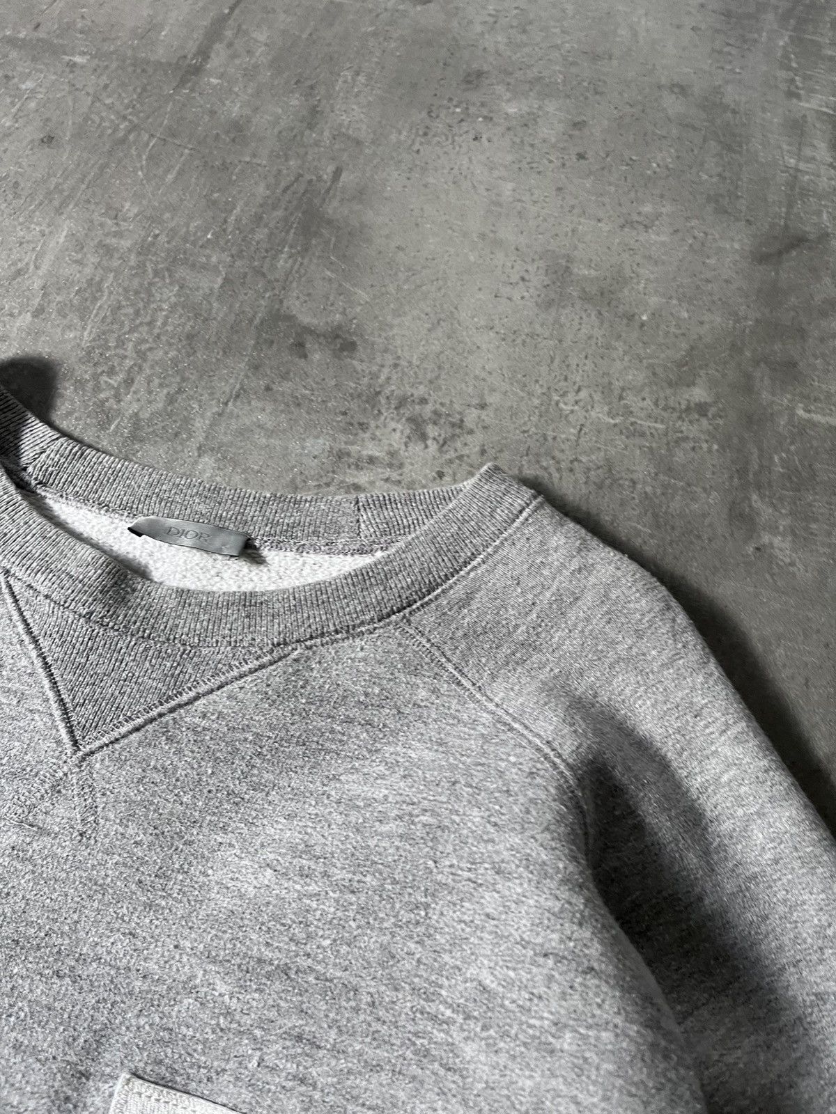 Dior × Sacai Dior x Sacai F/W 21 embroidered patch logo sweatshirt Size US XXL / EU 58 / 5 - 9 Thumbnail