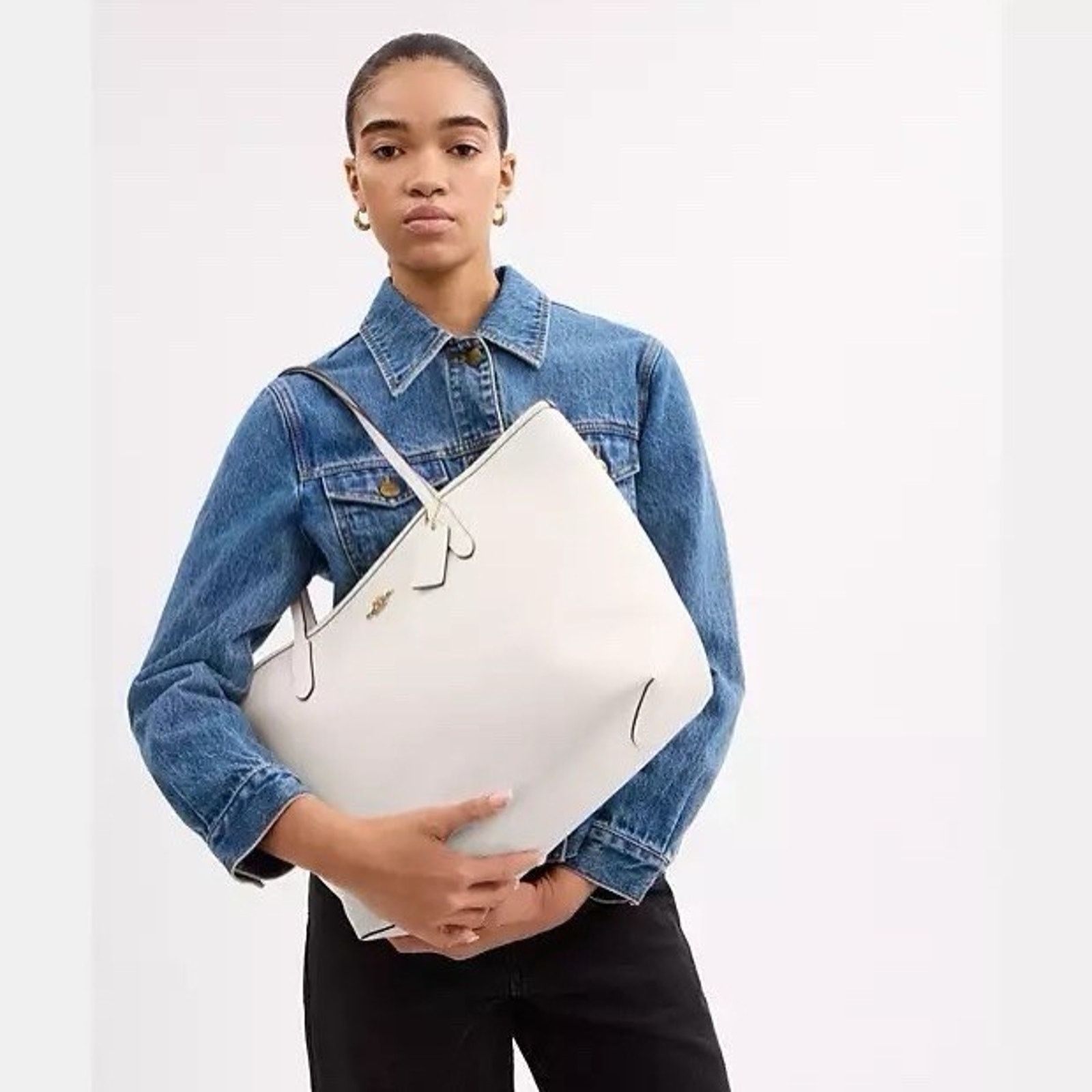 Coach NWT Coach CR111 Leather City Tote Shoulder Bag Gold/Chalk Size ONE SIZE - 7 Thumbnail