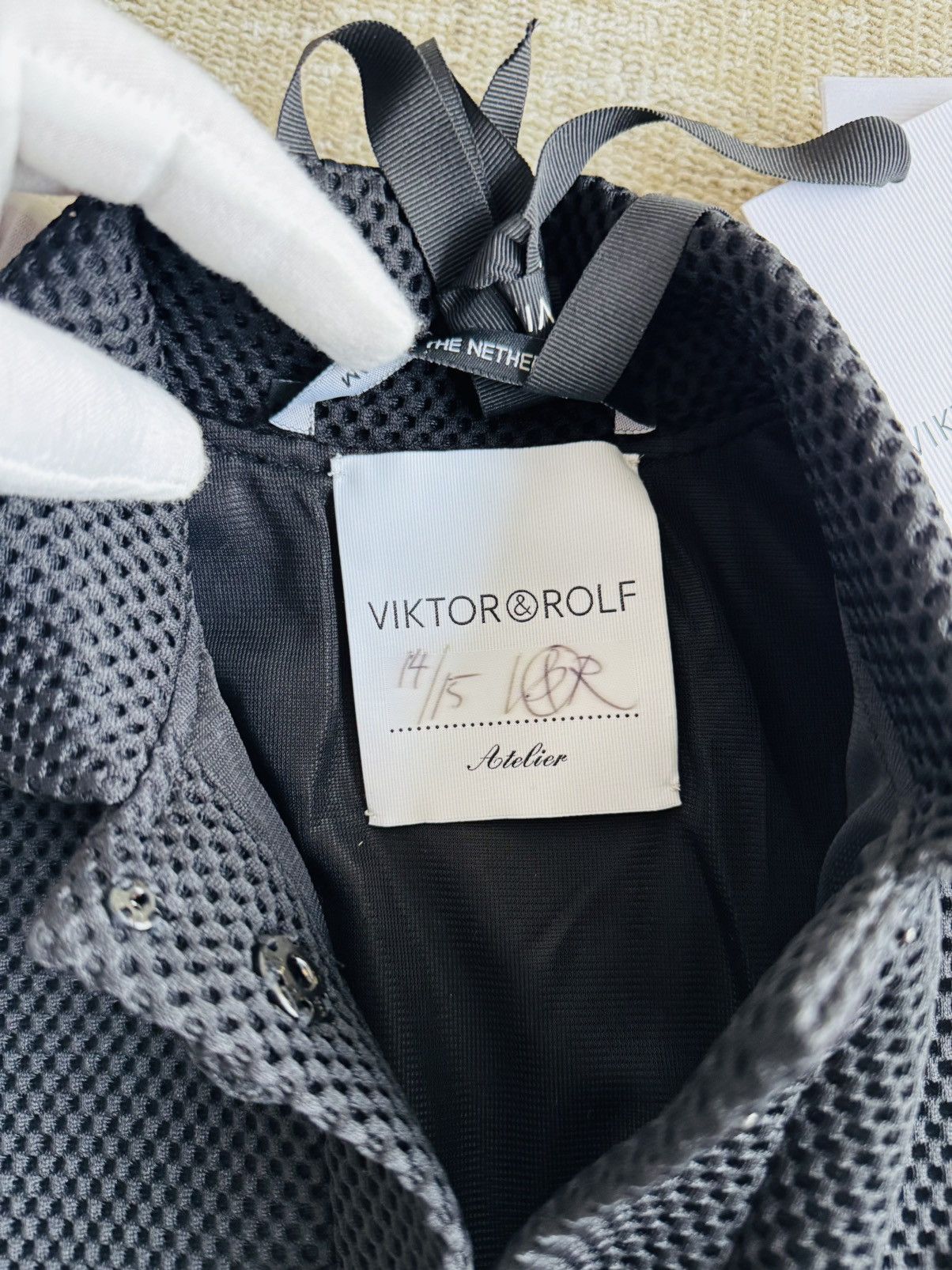 Viktor & Rolf Rare Viktor & Rolf atelier Demi couture 3D tech polo fr 36 Size XS / US 0-2 / IT 36-38 - 6 Thumbnail