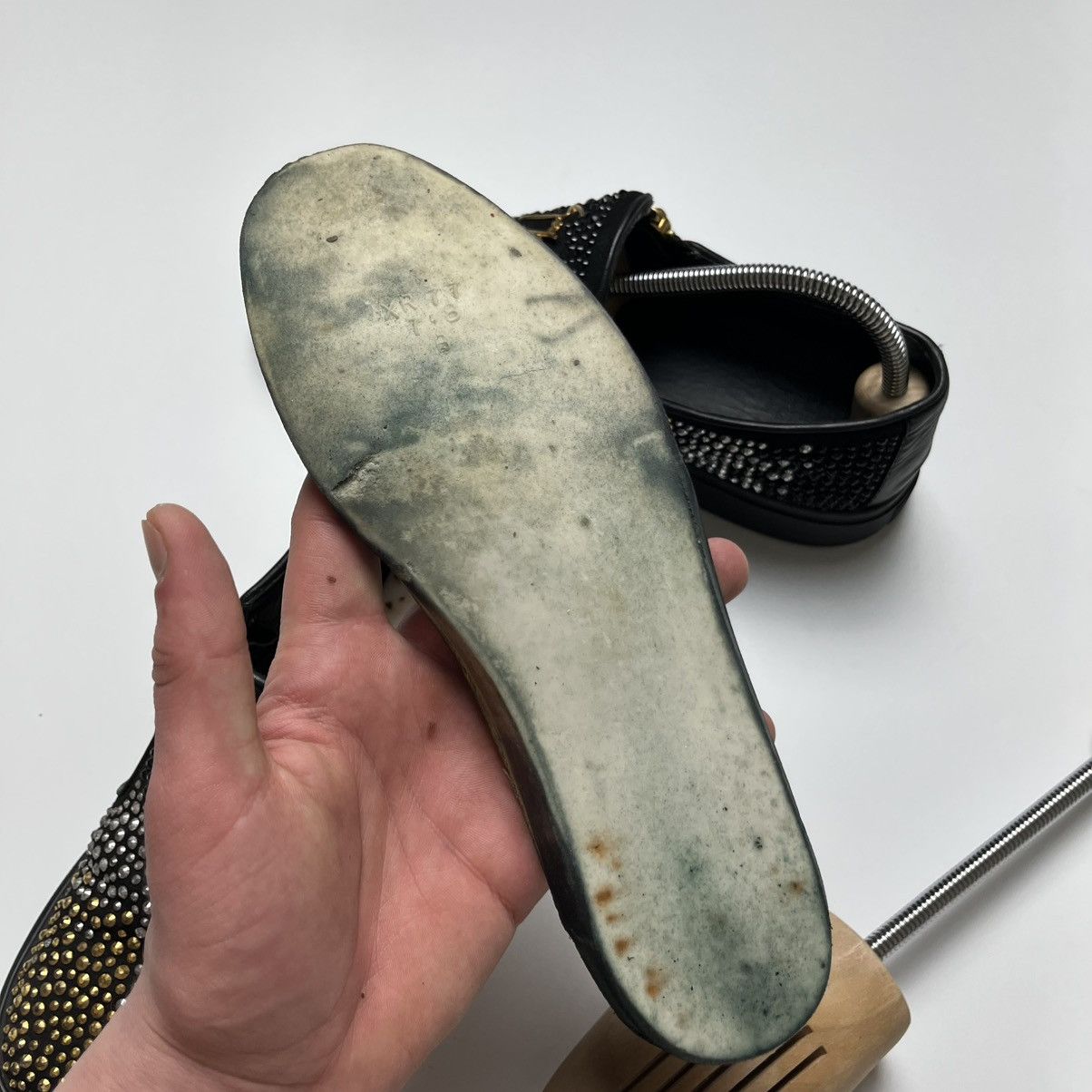 Giuseppe Zanotti Giuseppe Zanotti Suede Embellished Eve Slip-On Sneakers Size US 9 / IT 39 - 16 Thumbnail