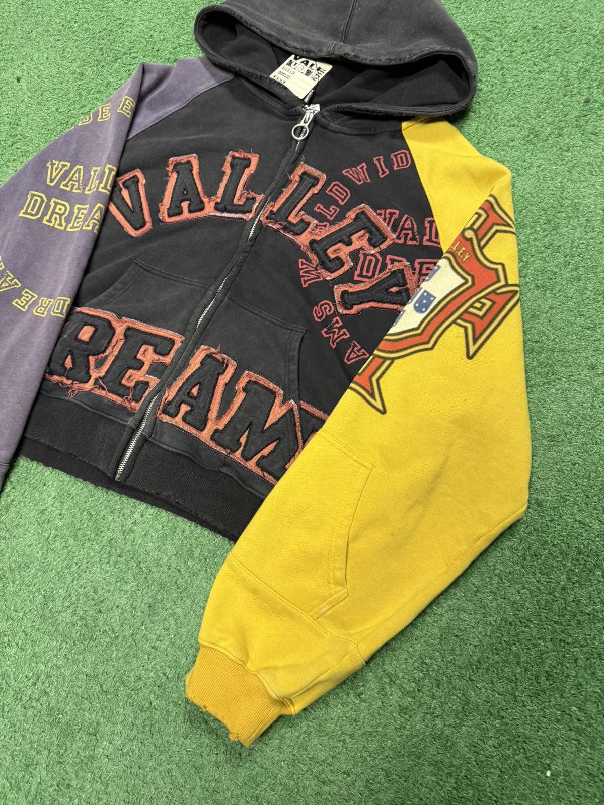 Vale Vale valley chop n screw zip up Size US XL / EU 56 / 4 - 2 Thumbnail