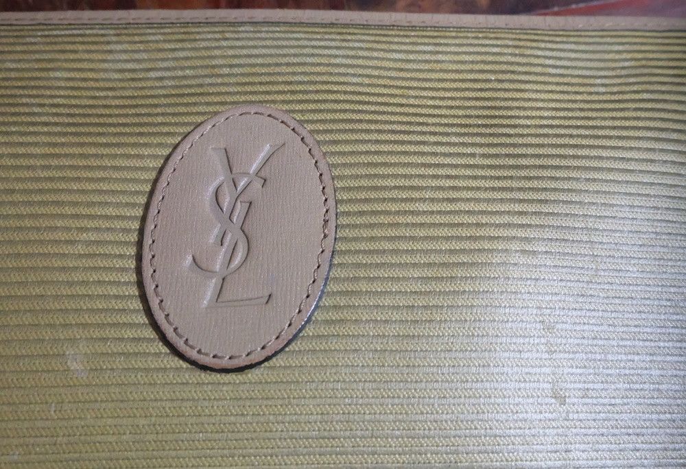 Yves Saint Laurent Vintage Yves Saint Laurent Leather & PVC Clutch Bag Size ONE SIZE - 2 Thumbnail