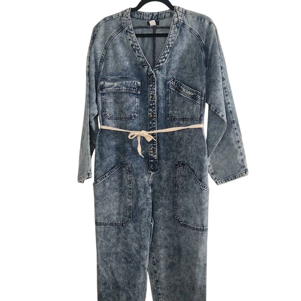 Bdg BDG Women's Size Small Blue Denim V-Neck Button Down Jumpsui Size 28" / US 6 / IT 42 - 3 Thumbnail