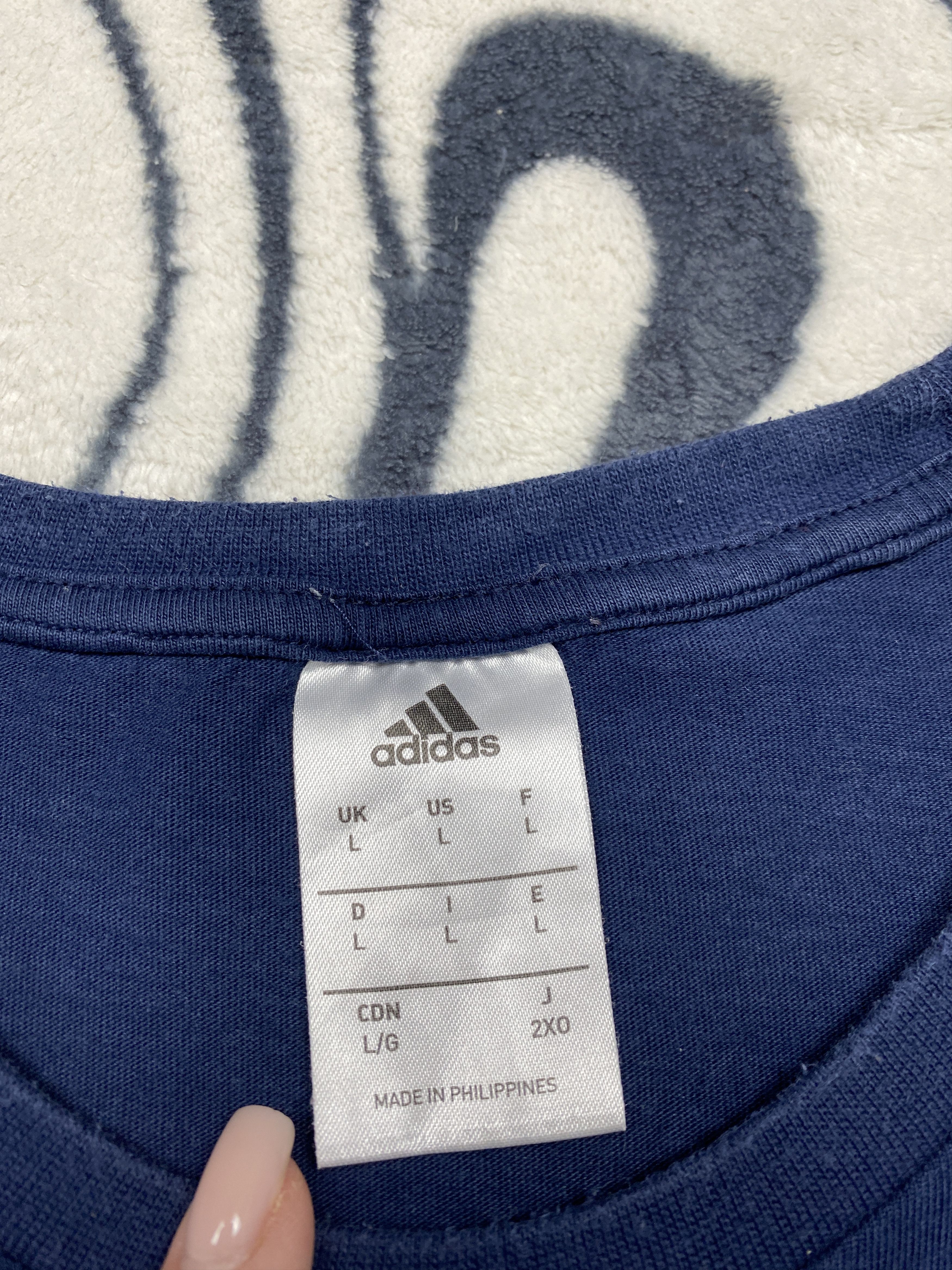Adidas Adidas Manchester United Vintage T-Shirt Tee Jersey Size US L / EU 52-54 / 3 - 5 Thumbnail
