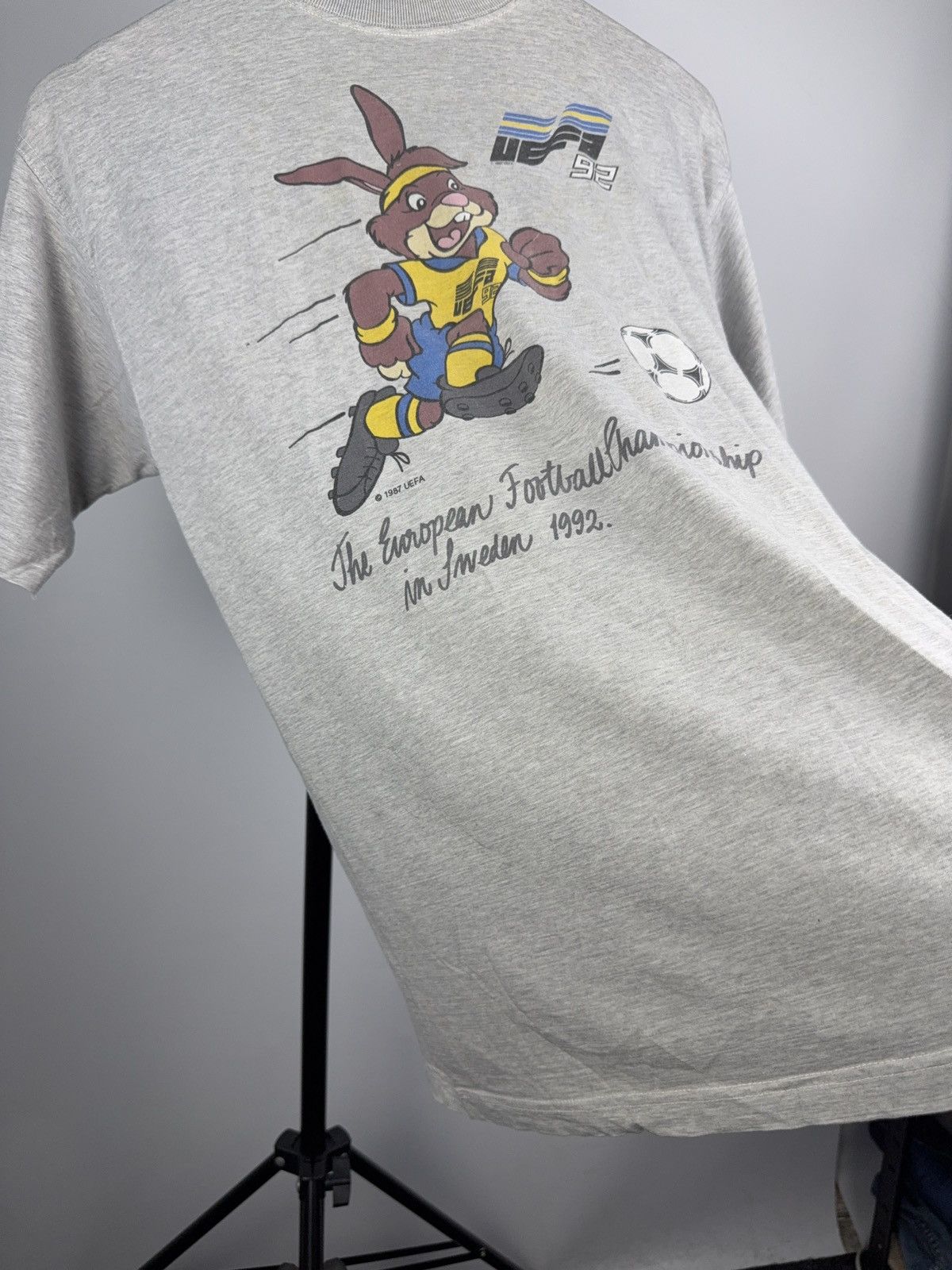 UEFA × Vintage Rare UEFA 1992 Sweden Euro Mascot Football Tee Vintage Size US S / EU 44-46 / 1 - 5 Thumbnail
