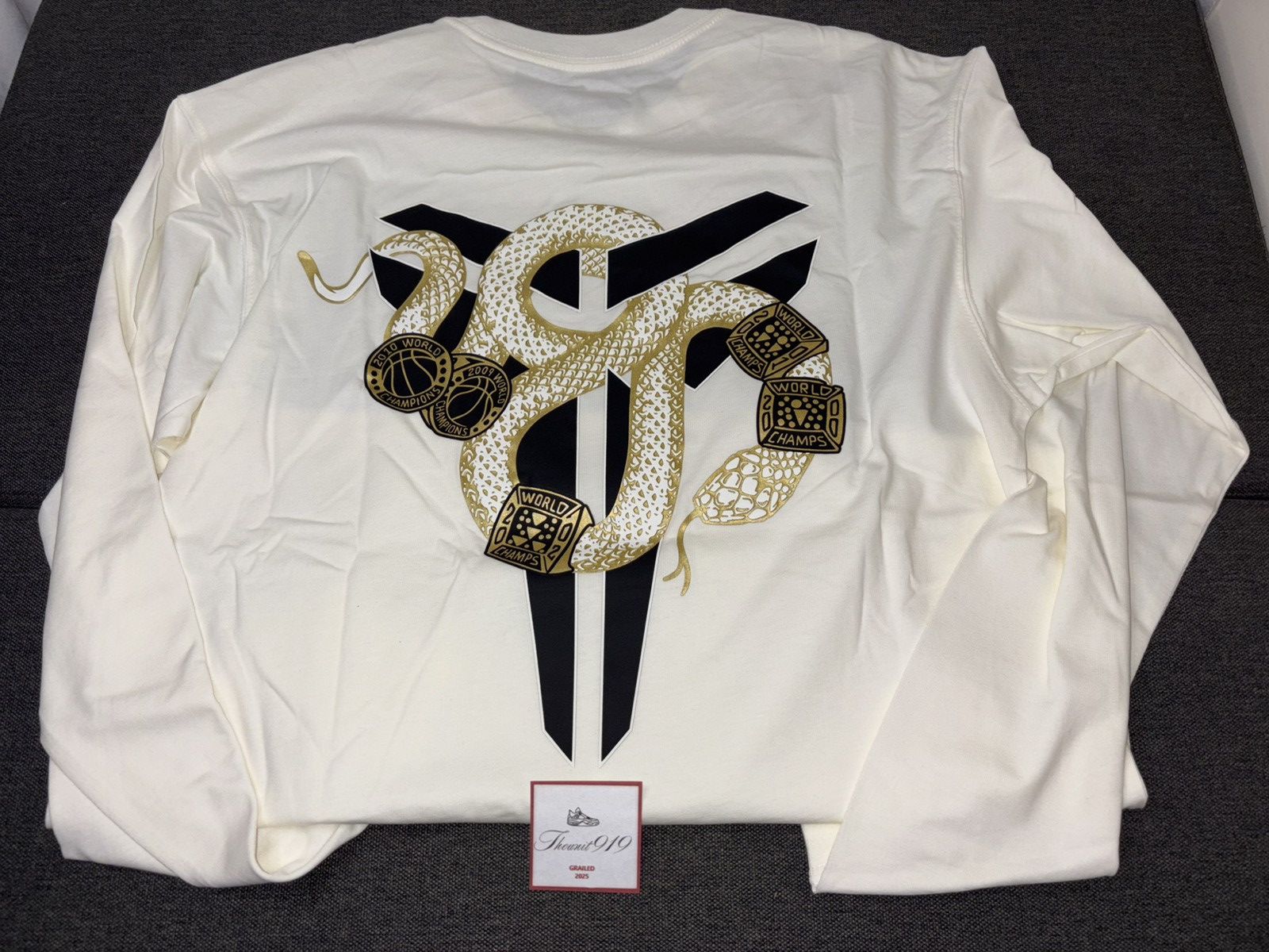 Nike Nike Max90 Kobe Year of the Mamba Long-Sleeve Tee IB0241-133 Size US S / EU 44-46 / 1 - 1 Thumbnail