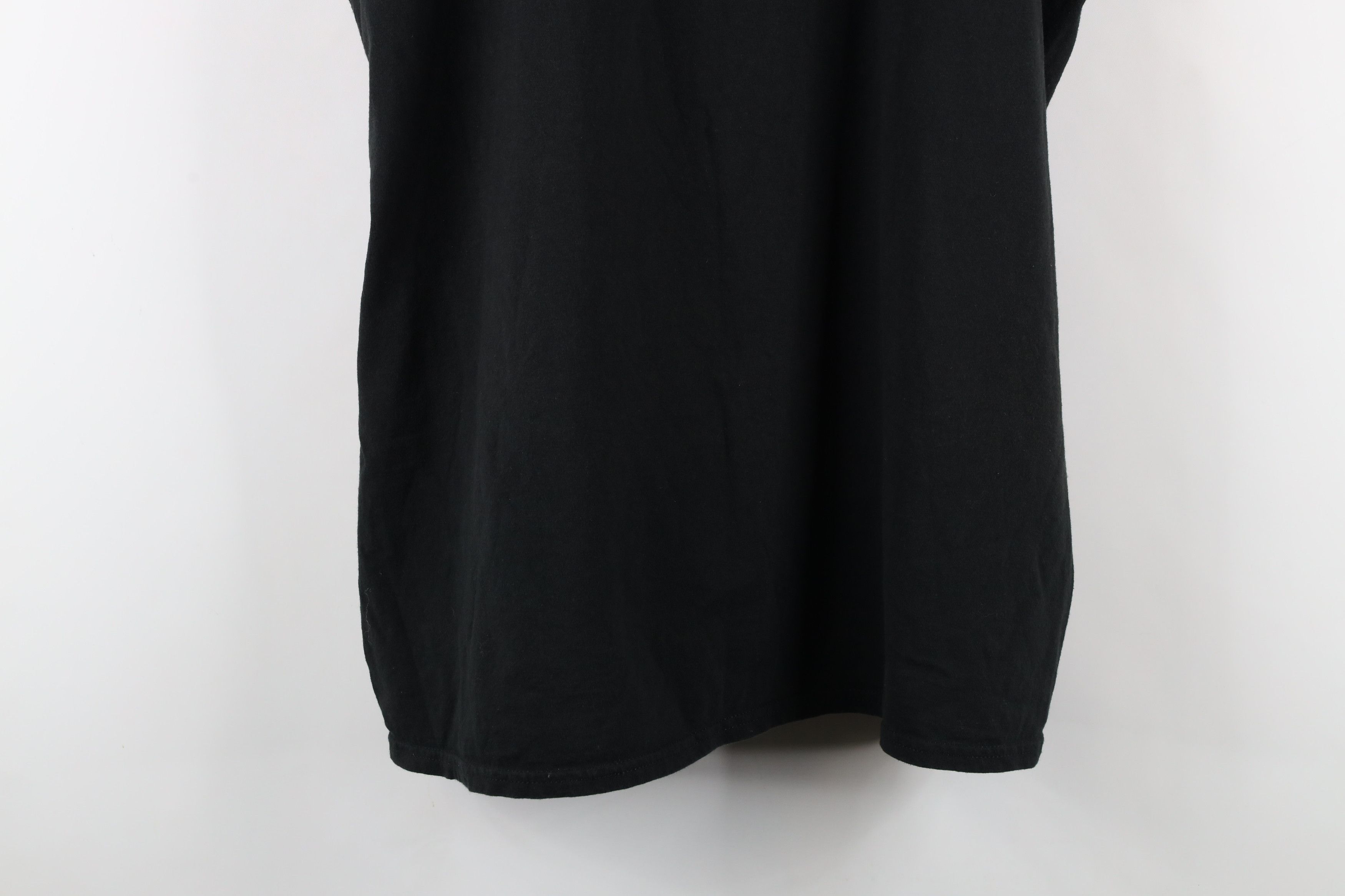Vintage Vintage 90s Streetwear Heavy Cotton Muscle T-Shirt Black Size US XL / EU 56 / 4 - 10 Thumbnail