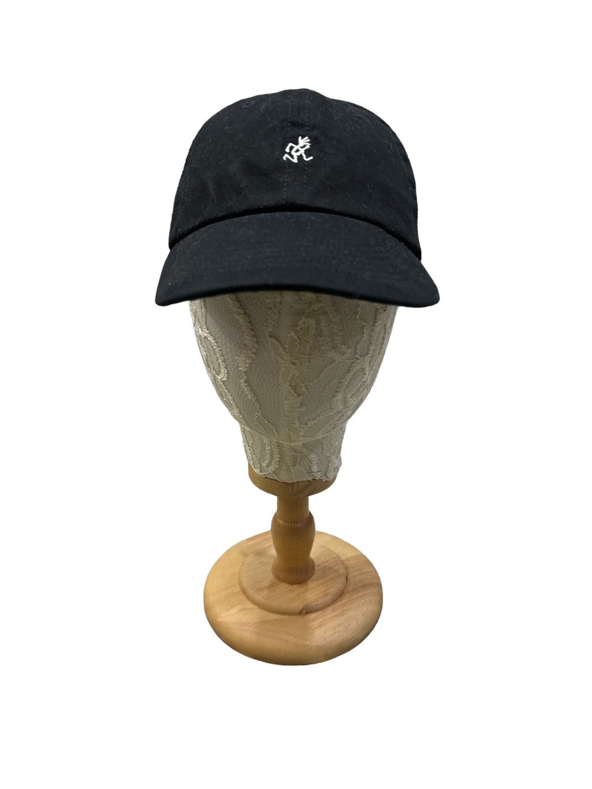 GRAMICCI ADJUSTABLE SHORT BRIM CAP